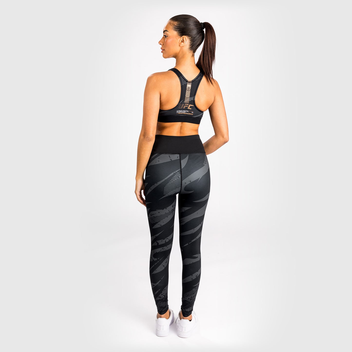 UFC Adrenaline By Venum Fight Week Sportbeha Voor Vrouwen - Urban Camo