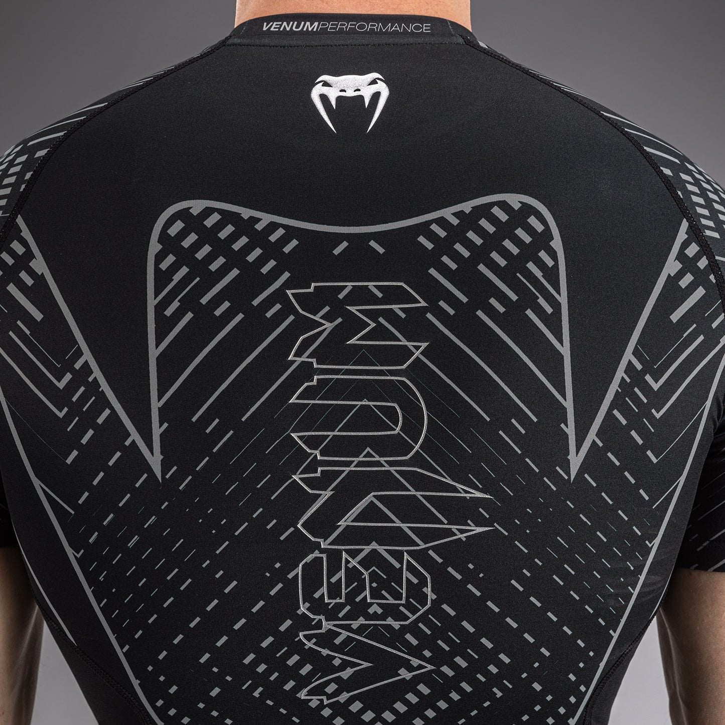 Venum Midnight Fury Rashguard met korte mouwen – Zwart/Grijs/Zilver