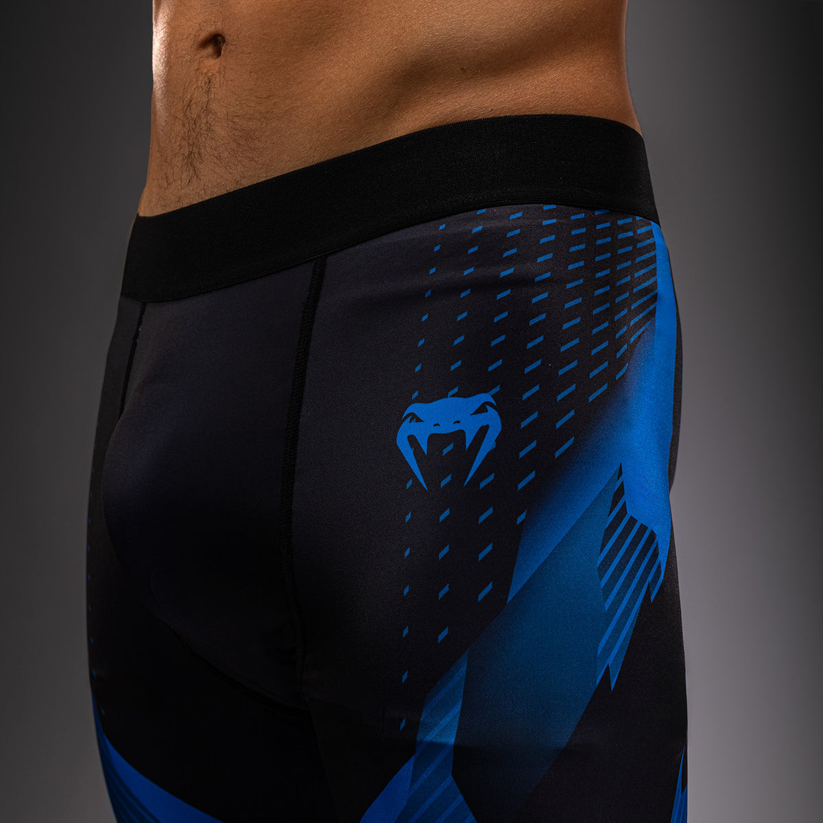 Venum No-Gi 6.0 Compressieshort - Zwart/Blauw