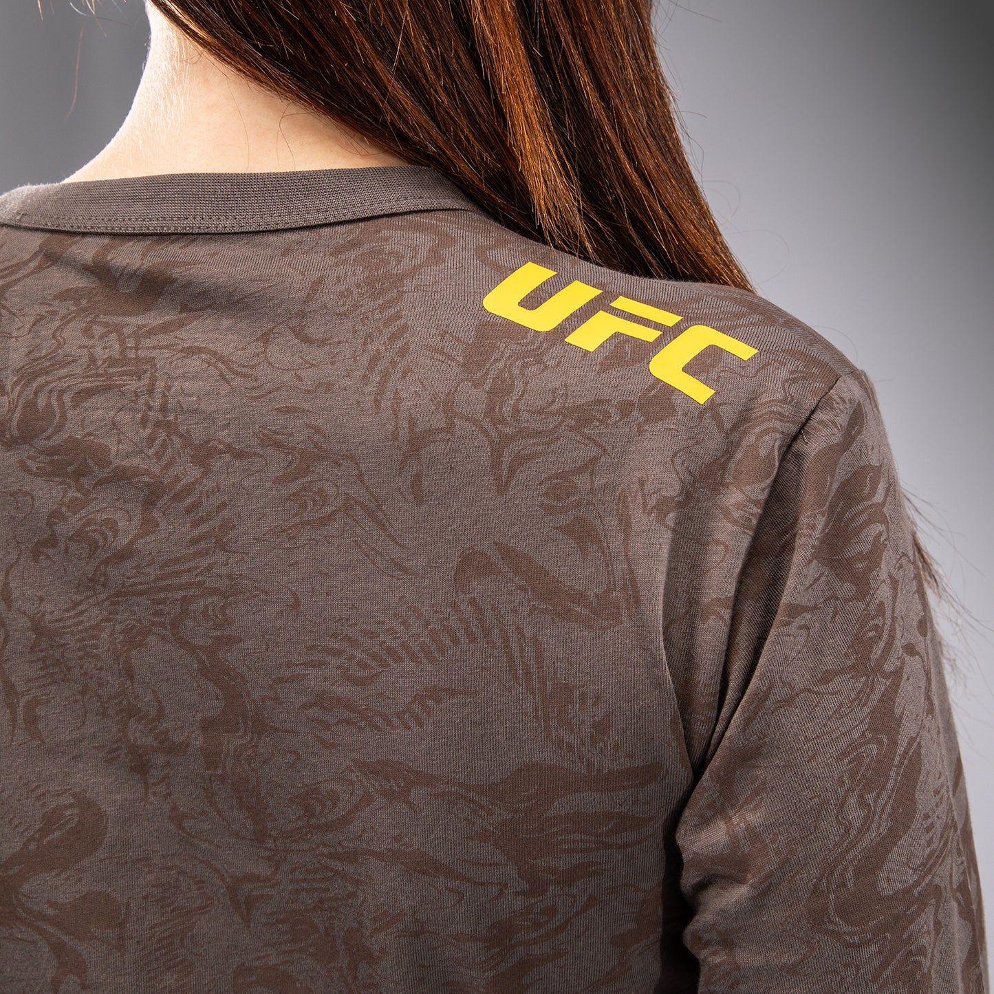 UFC Fusion by Venum Fight Week Katoenen Lange Mouwen T-shirt voor Dames - Earthen Brown