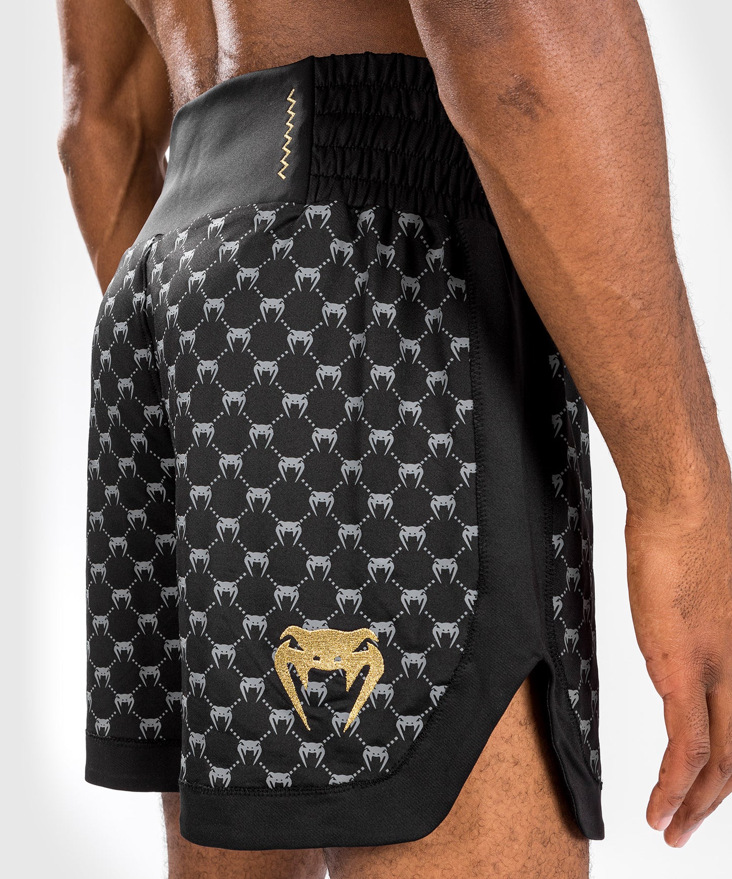 Venum Monogram Boxing Shorts - Zwart