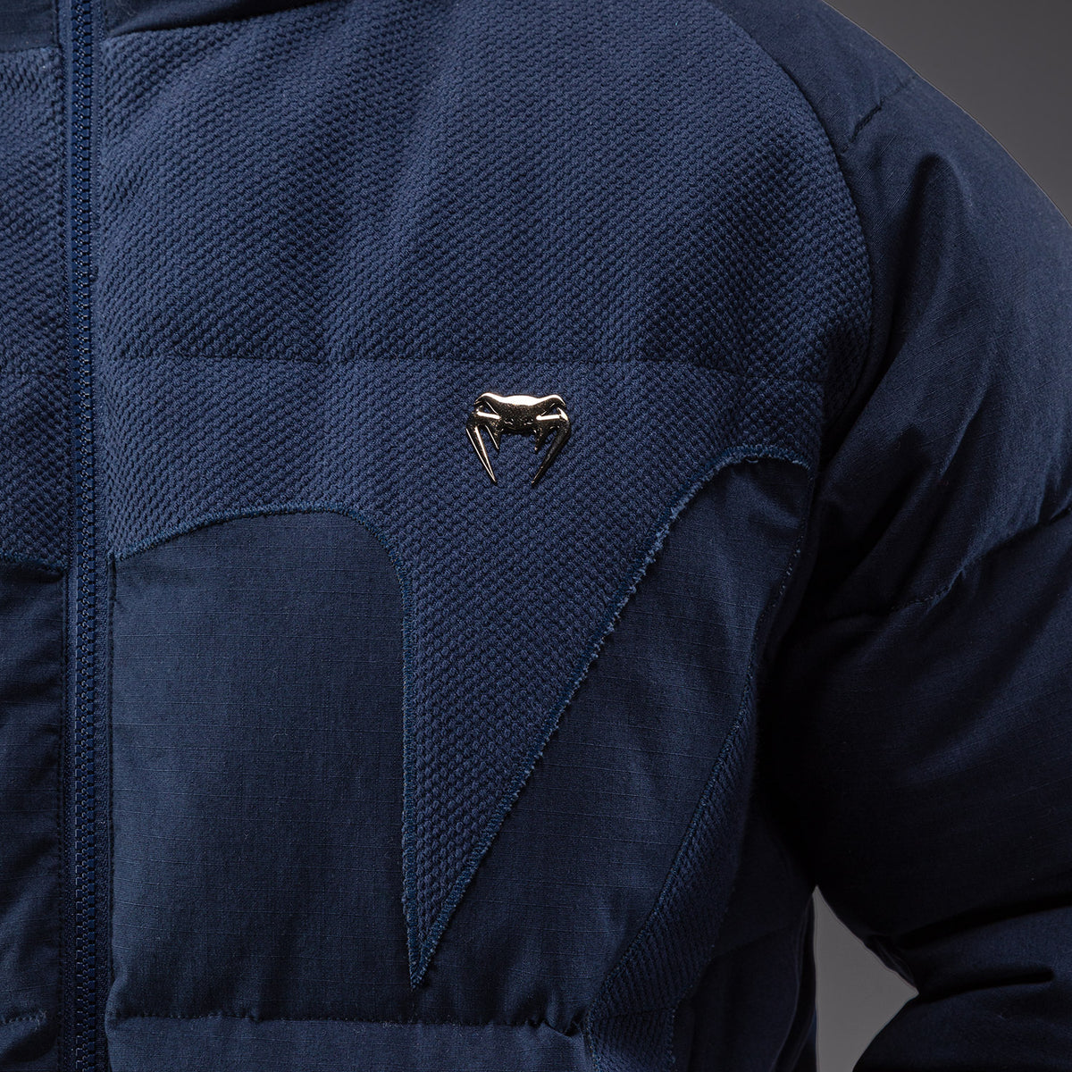 Venum Attack Urban Gi Gewatteerde jas - Marineblauw