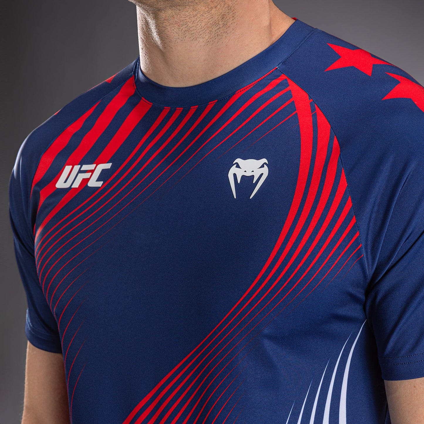 Official UFC Freedom 250 by Venum Op maat gemaakt Authentic Fight Night Walkout Jersey voor heren - Blauw