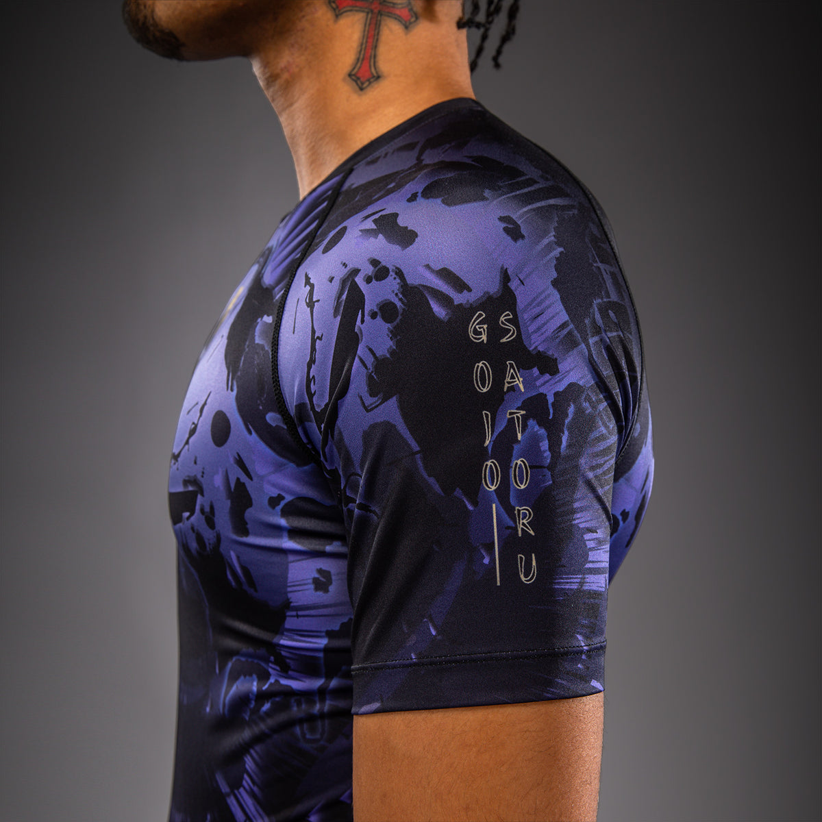 Jujutsu Kaisen x Venum Gojo Rashguard met korte mouwen – Paars