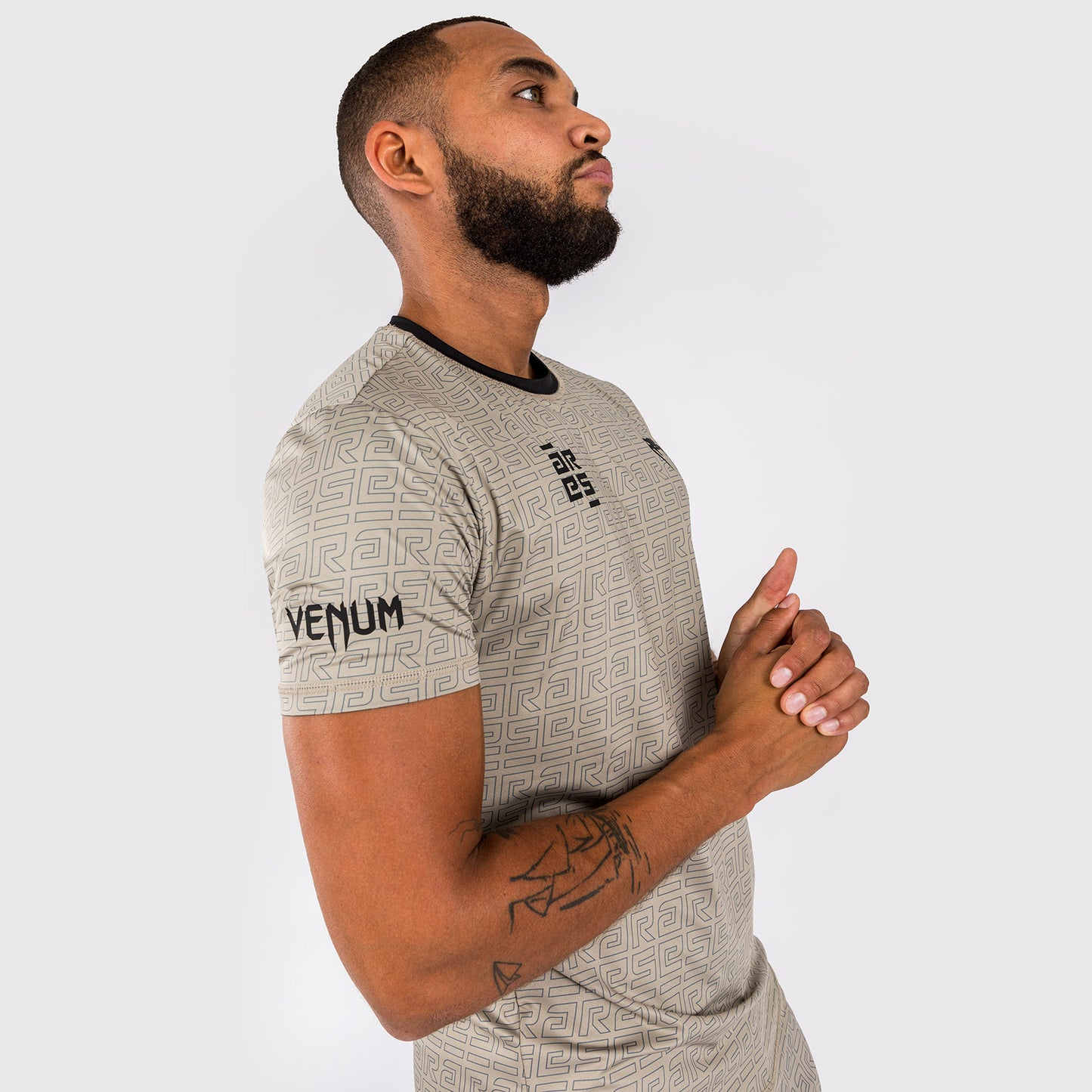 Venum x Ares 2.0 Dry Tech T-shirt - Zand