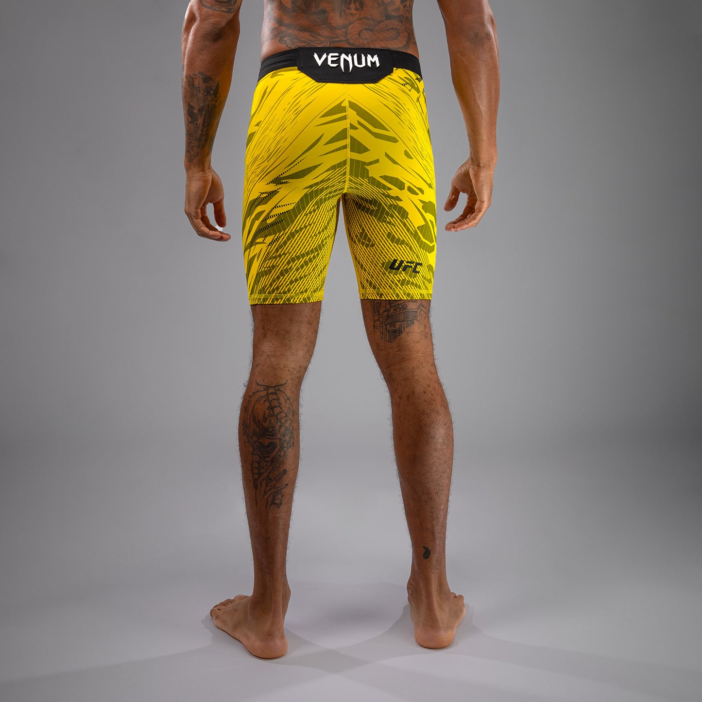UFC Fusion by Venum Personalized Authentic Fight Night Vale Tudo Shorts voor Heren - Geel