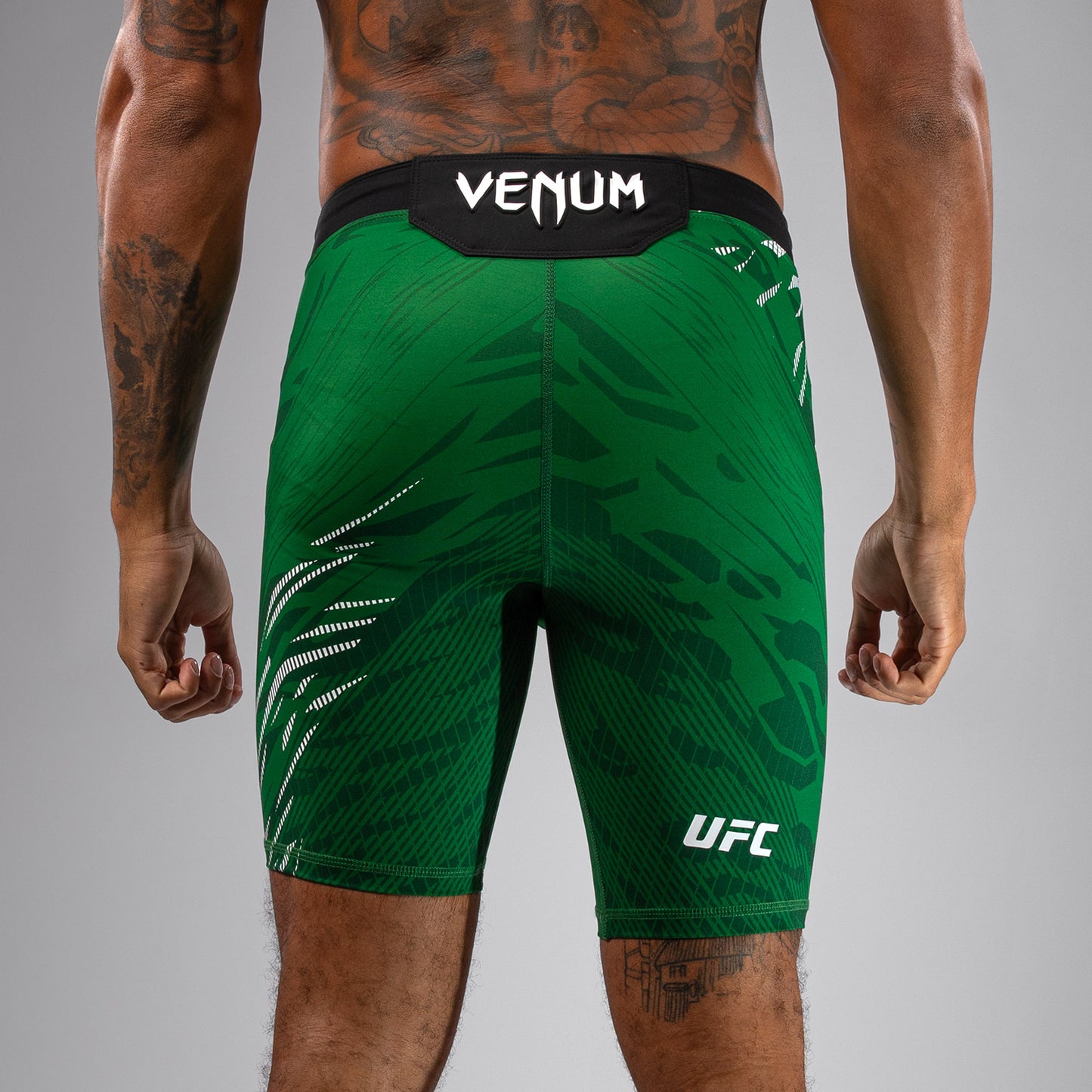 UFC Fusion by Venum Personalized Authentic Fight Night Vale Tudo Shorts voor Heren - Groen