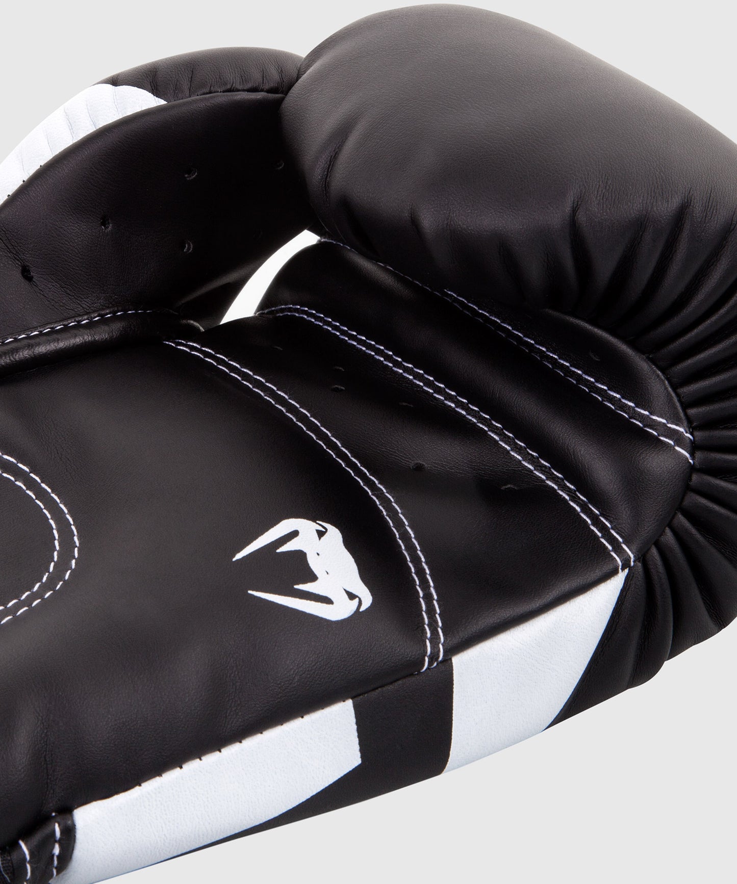Venum Elite Bokshandschoenen - Zwart/Wit