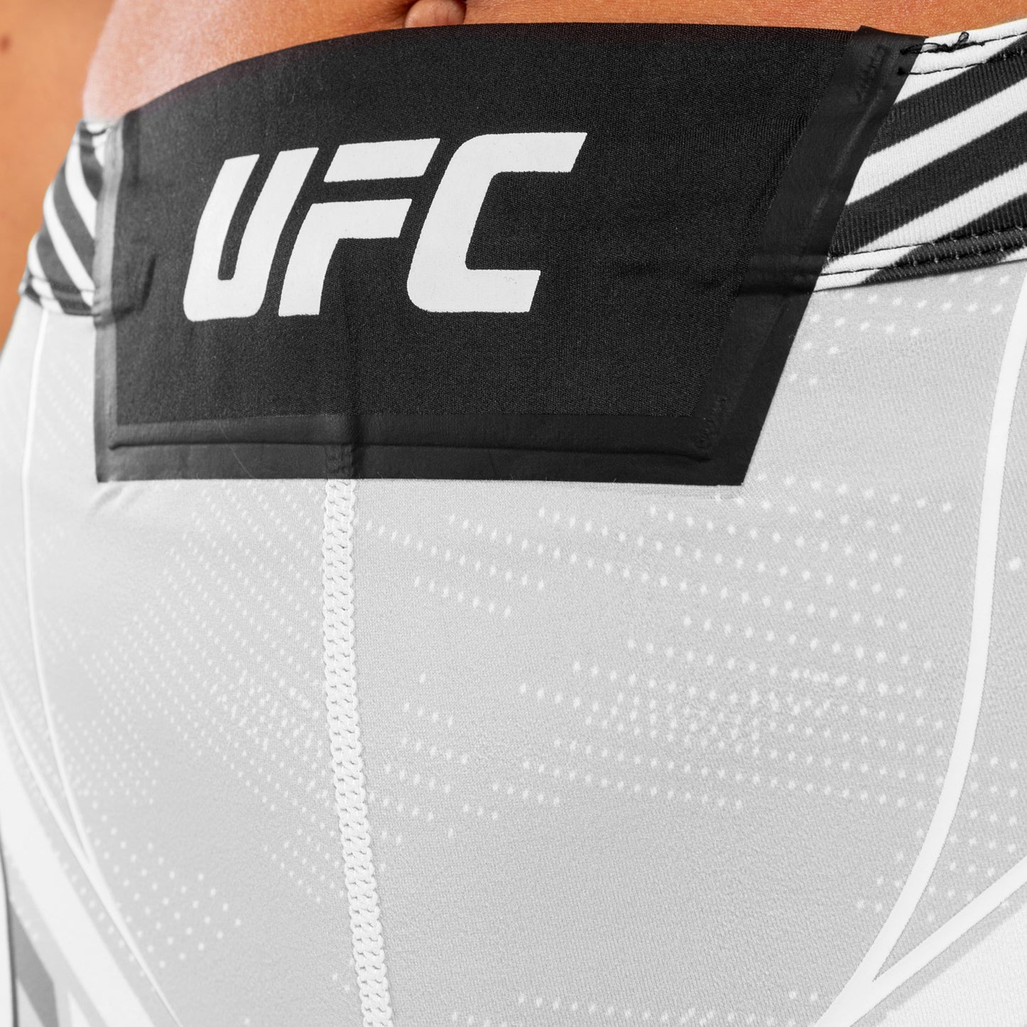 UFC Venum Authentic Fight Night Vale Tudo Damesshort - Short Fit - Wit