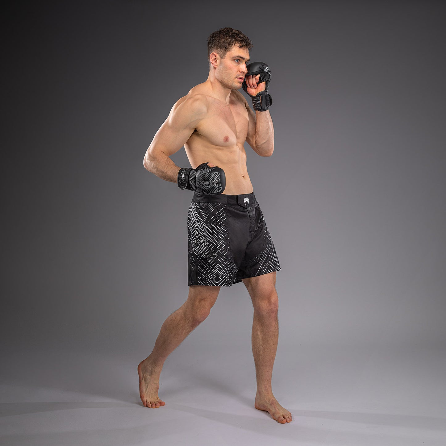 Venum Midnight Fury Fightshorts – Zwart/Grijs/Zilver