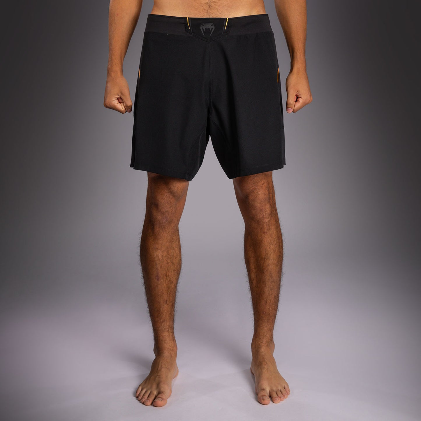 Venum G-Core Fightshorts - Zwart/Goud