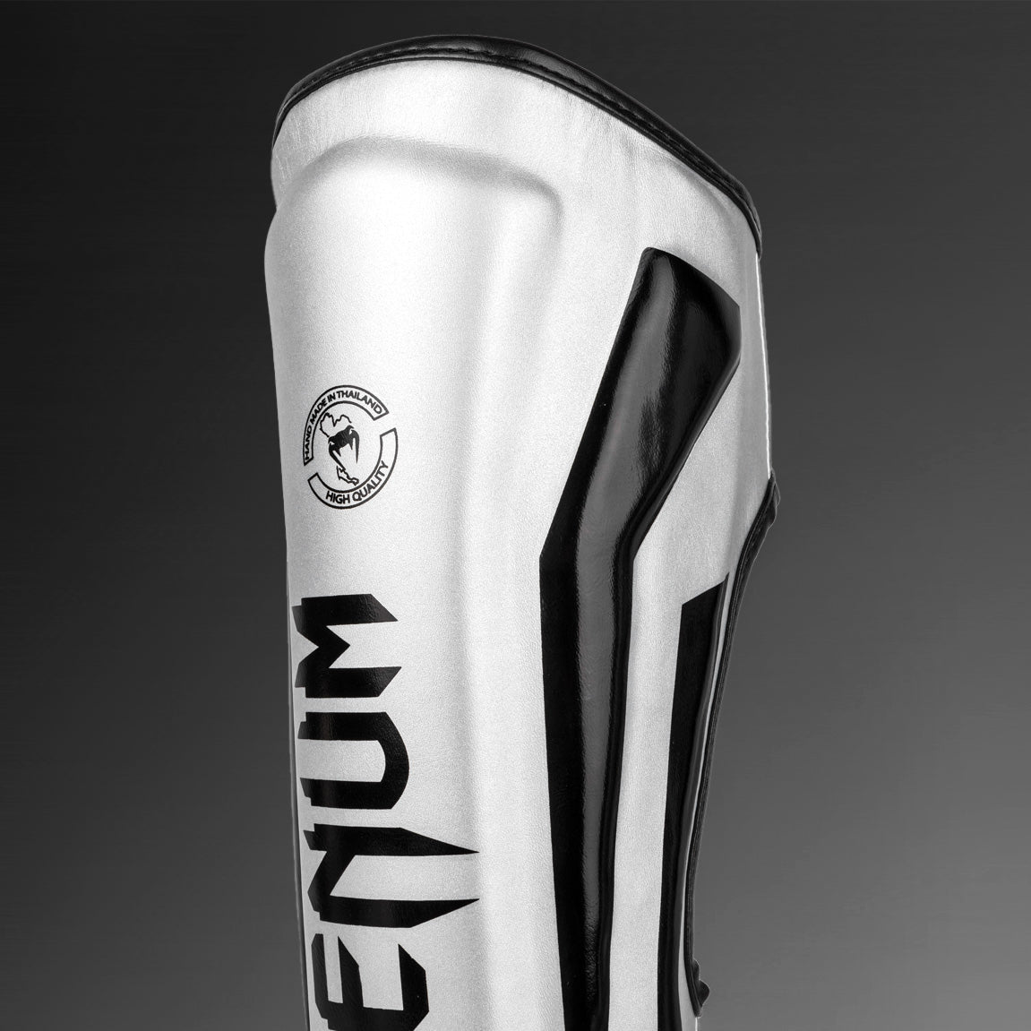 Venum Elite Scheenbeschermers - Zilver/Zwart