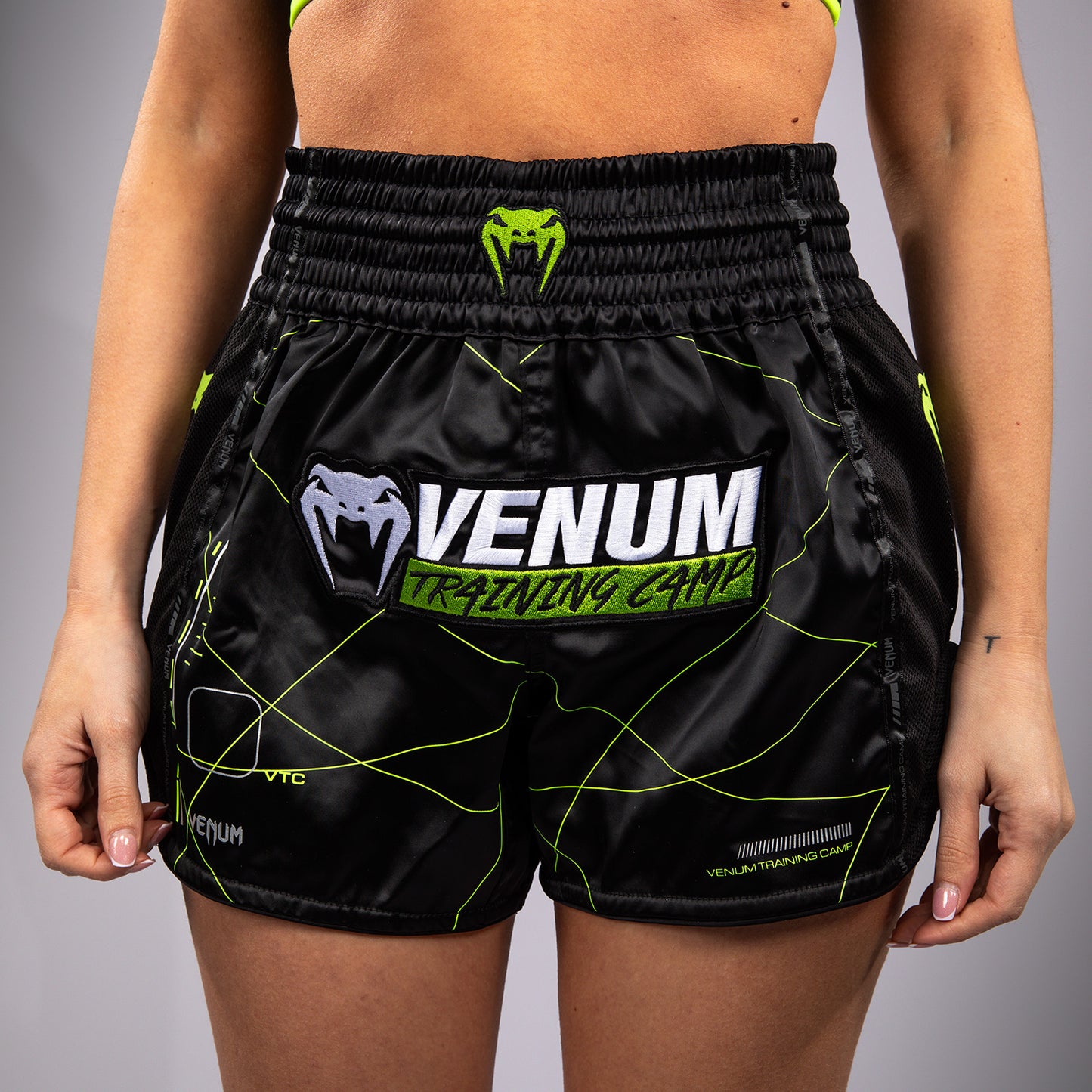 Venum Training Camp 4.0 Muay Thai Shorts - Zwart/Neon Groen