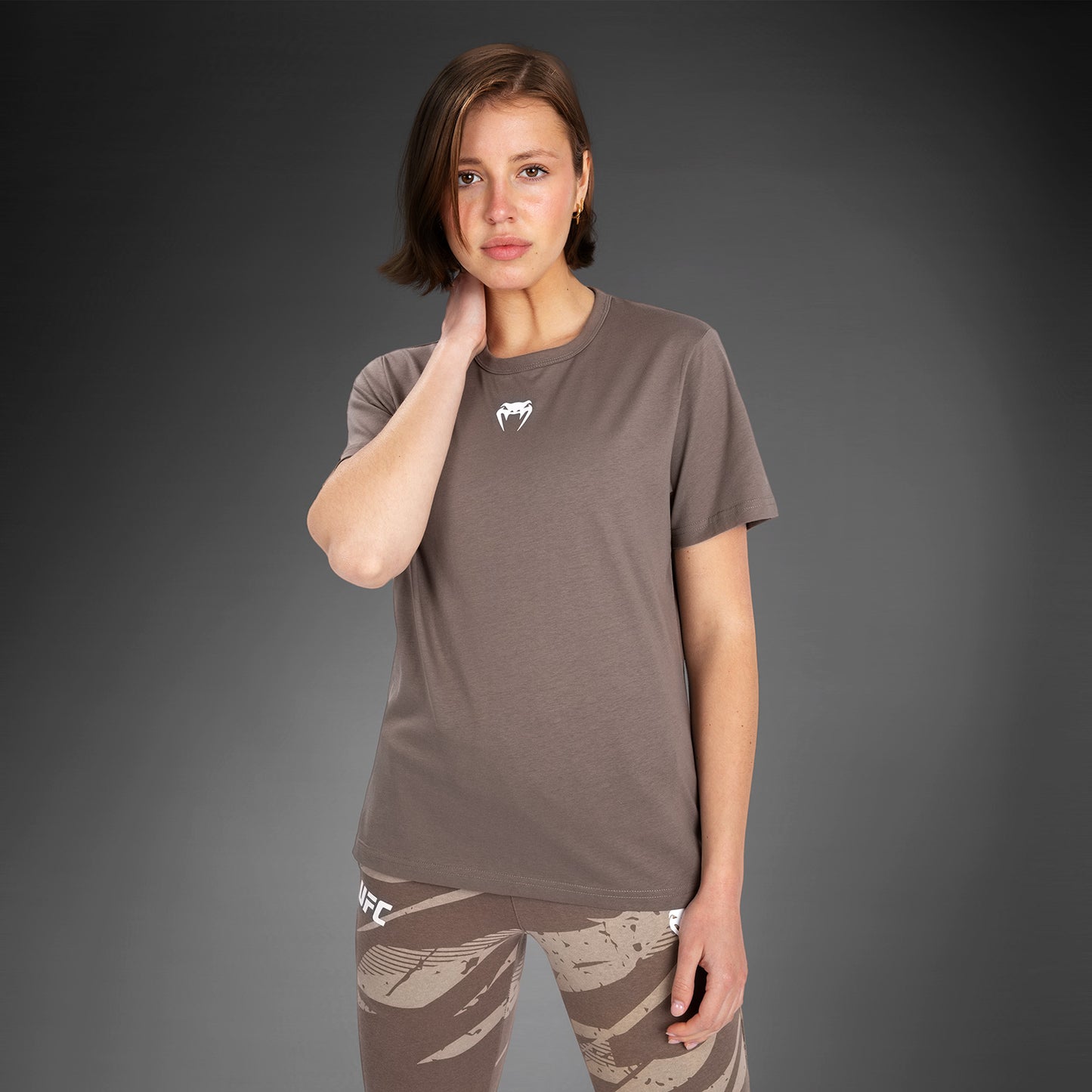 UFC Adrenaline By Venum Fight Week Katoenen Vrouwen T-Shirt Met Korte Mouwen - Bronze