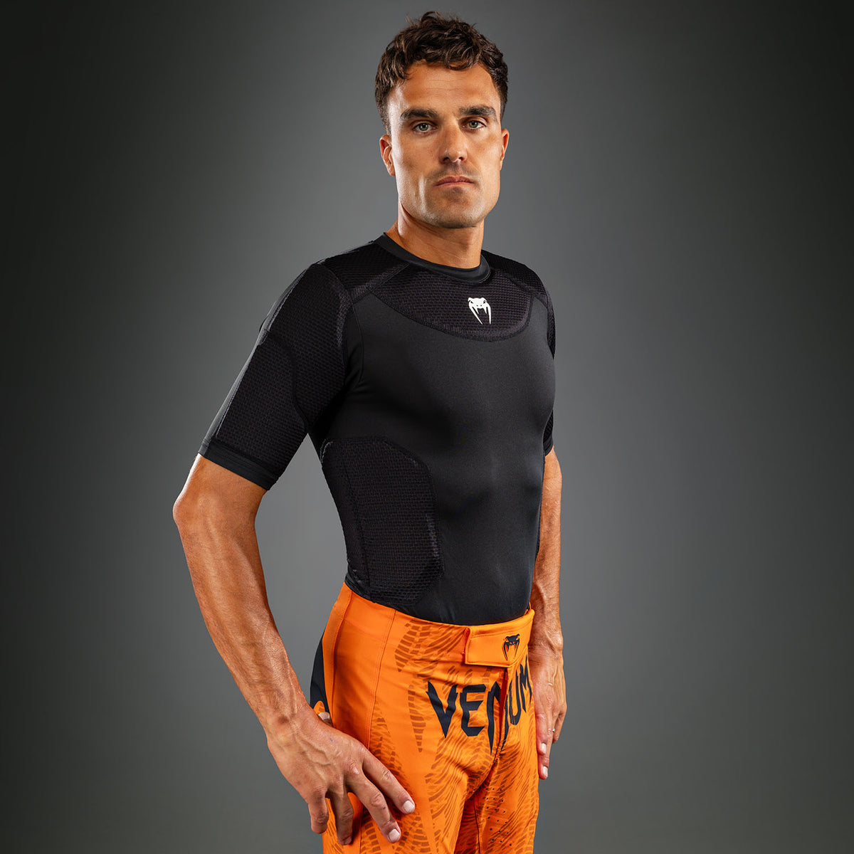 Venum MX Basics Beschermend T-shirt - Zwart/Wit