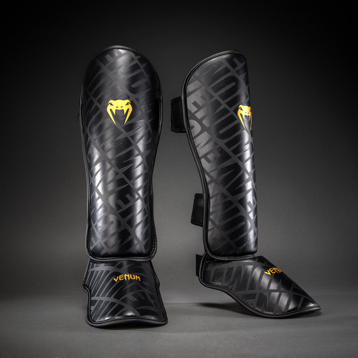 Venum Contender 1.5 XT 3D Scheenbeschermers - Zwart/Goud