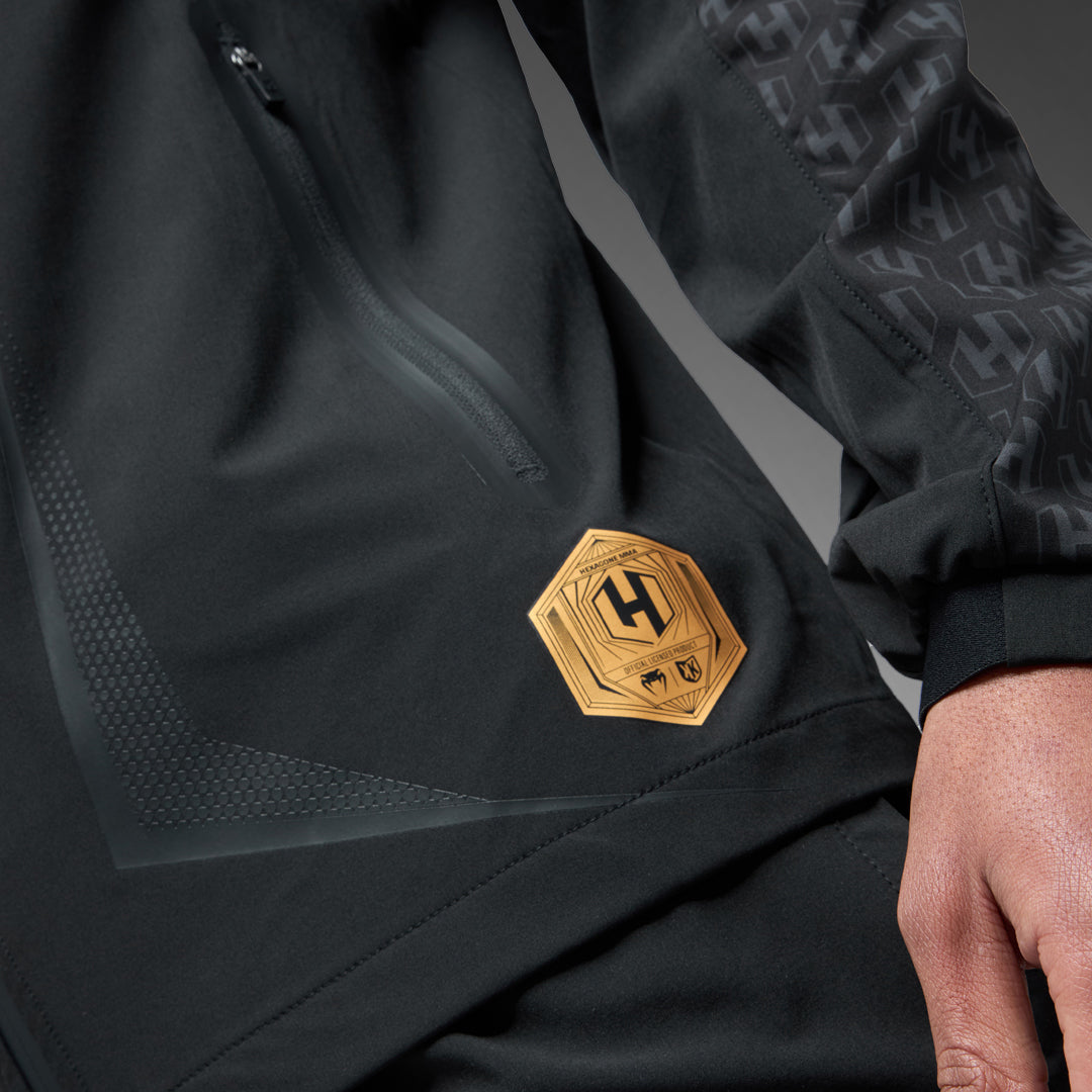 FK x Venum Hexagone MMA trainingspak Compleet trainingspak (jack + broek) - Zwart/Goud