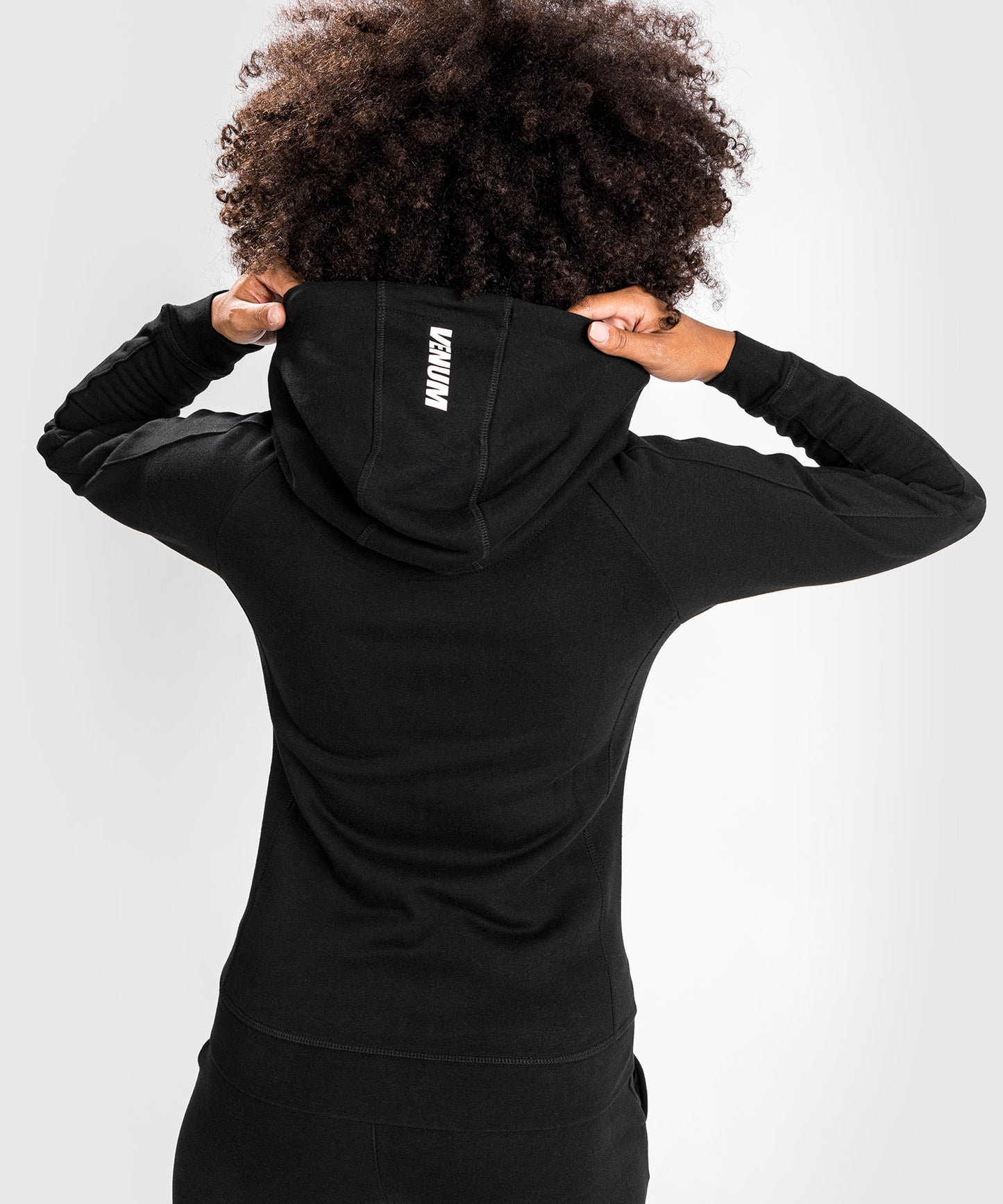 Venum Essential Hoodie - Zwart