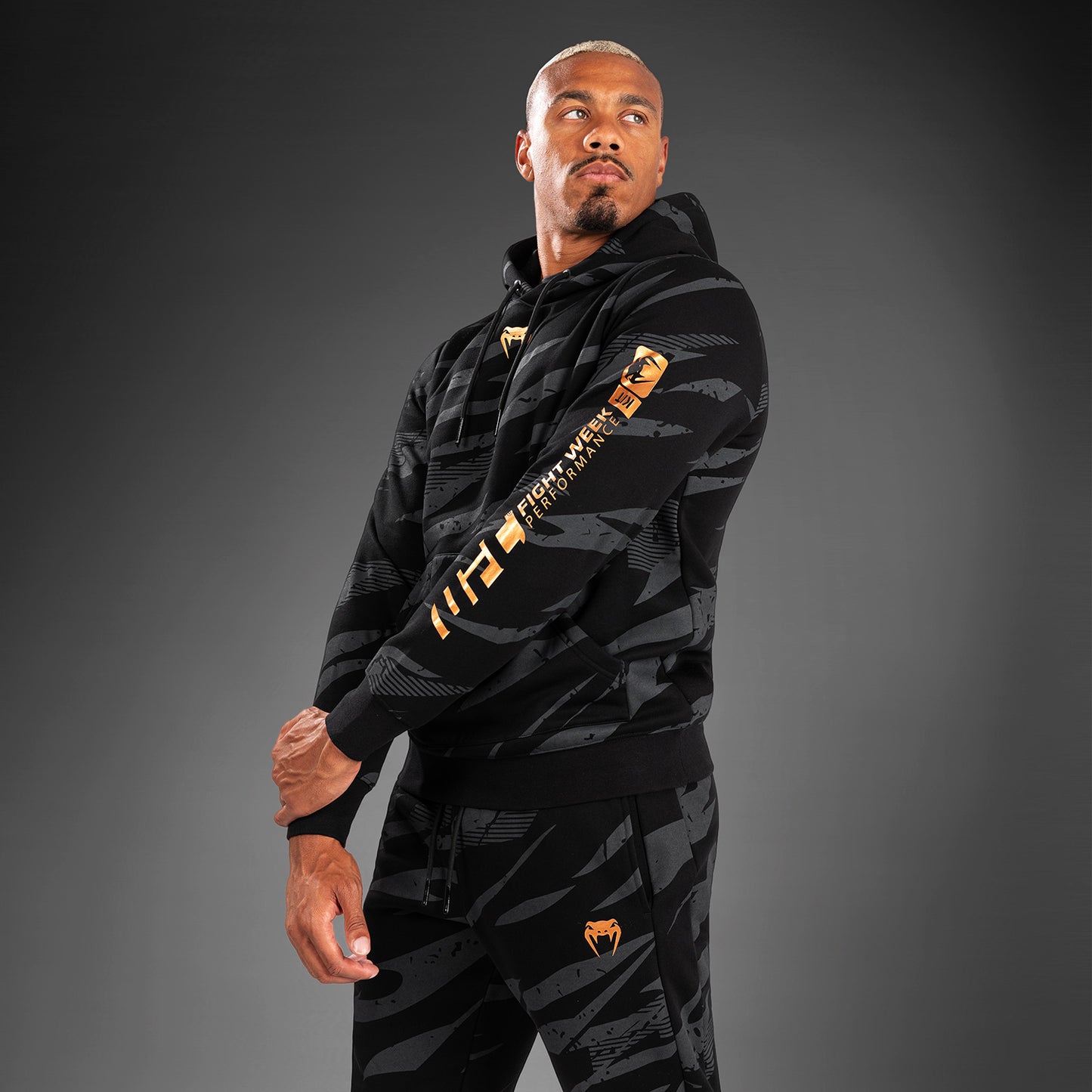 UFC Adrenaline By Venum Fight Week Mannen Hoodie - Urban Camo