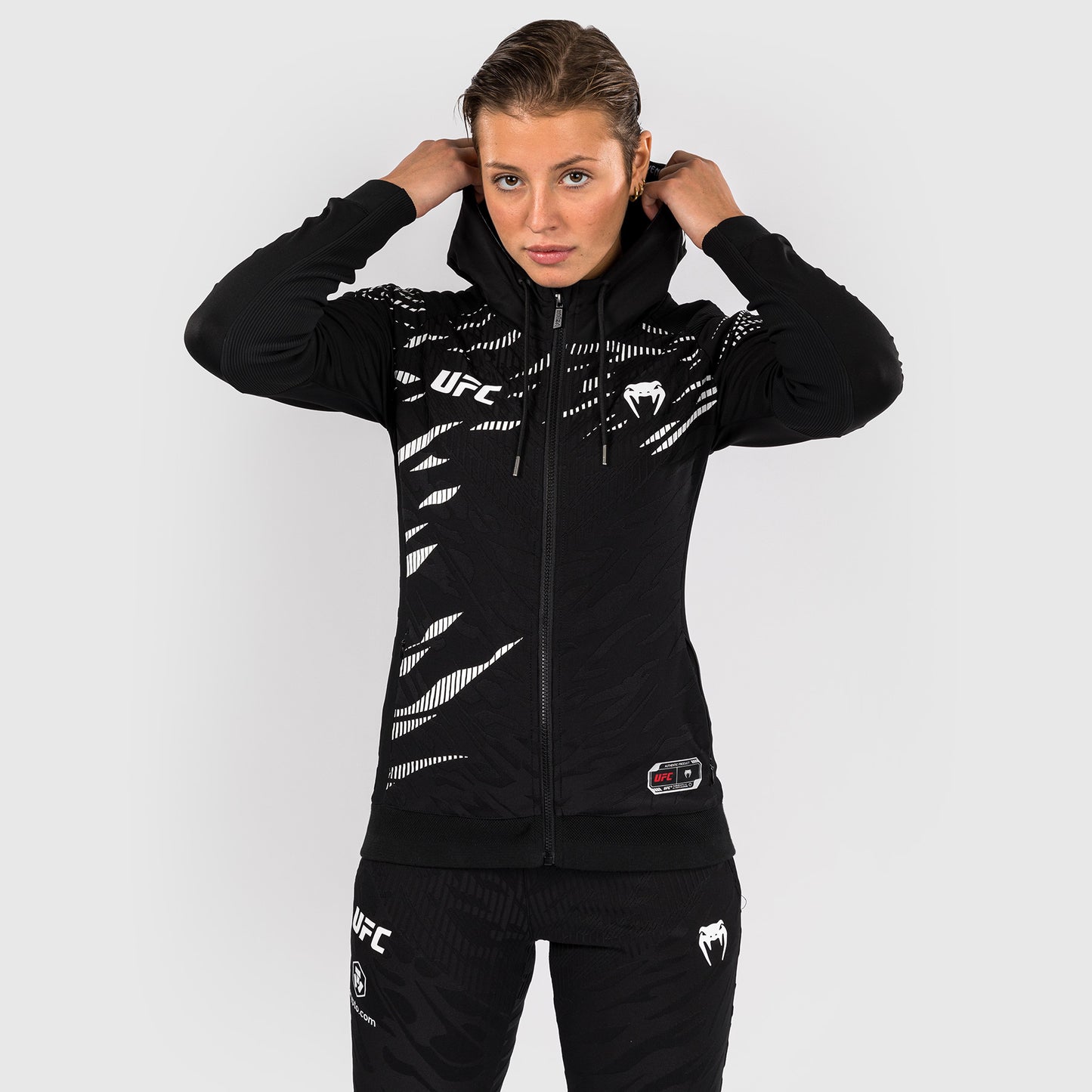 UFC Fusion by Venum Personalized Authentic Fight Night Hoodie voor Dames - Zwart