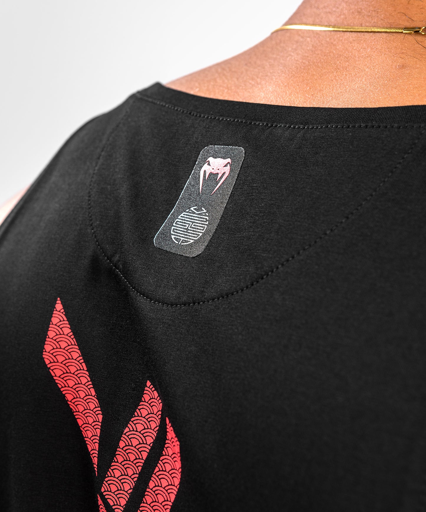 Venum Okinawa 3.0 tank-top - zwart/rood
