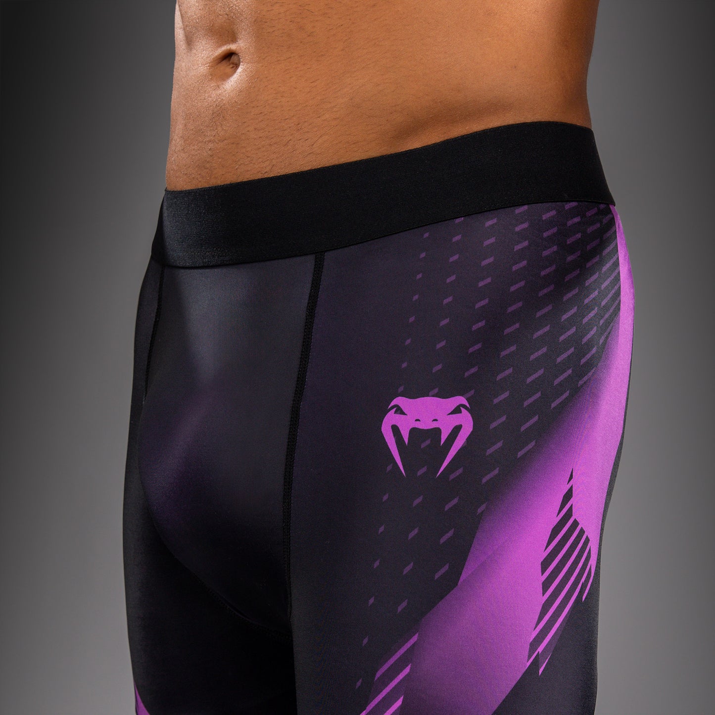 Venum No-Gi 6.0 Compressieshort - Zwart/Purper