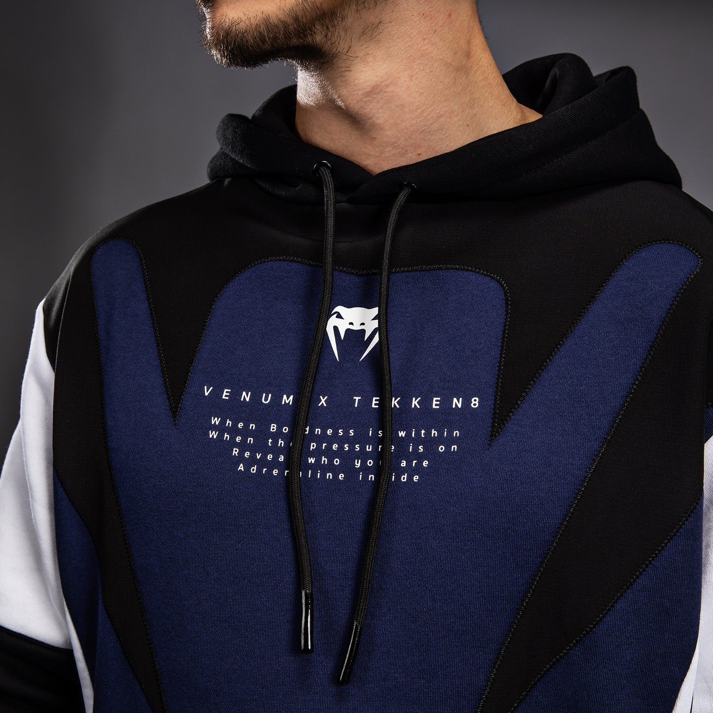 Venum x TEKKEN 8 - Jin Kazama Hoodie - Blauw/Zwart/Wit