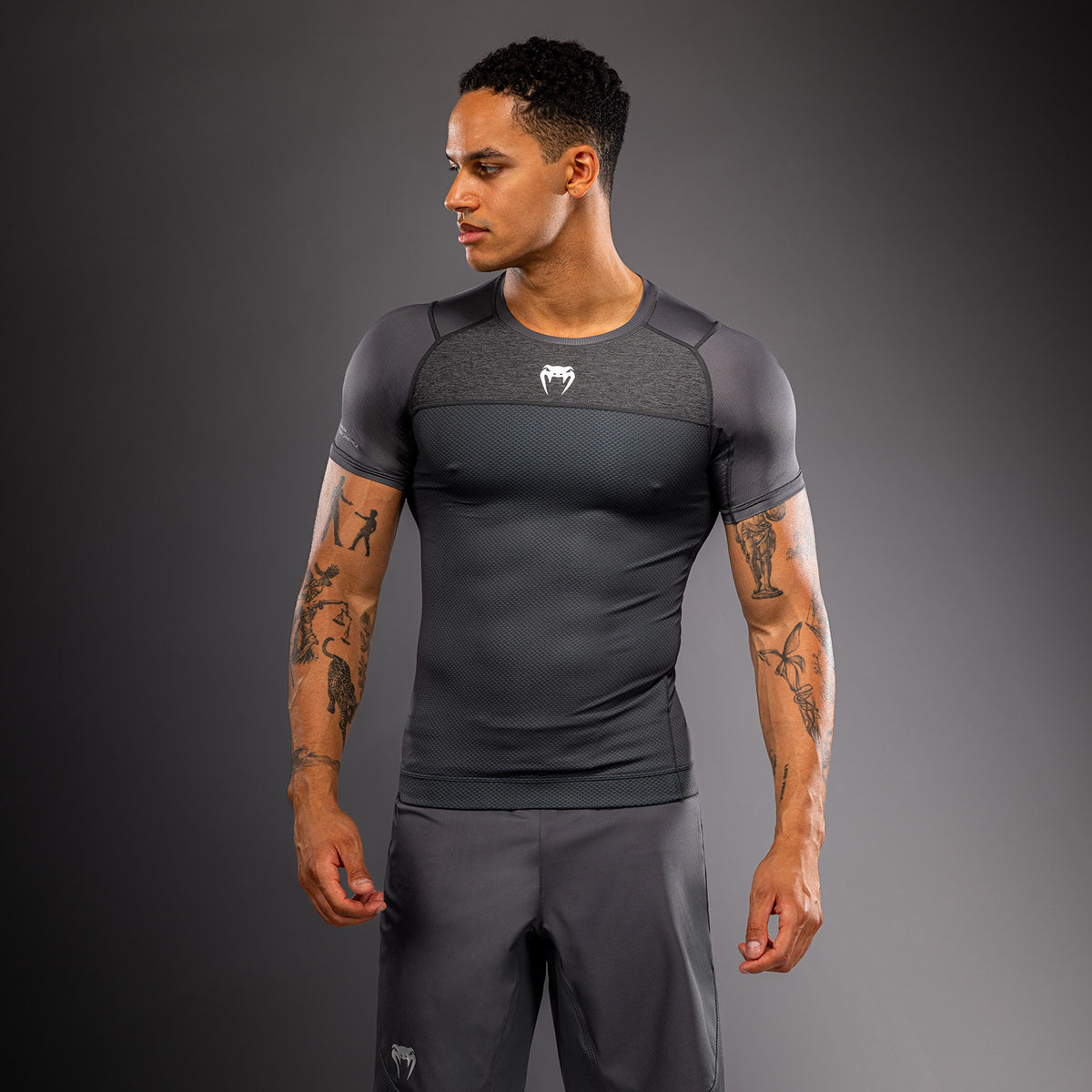 Venum G-Fit Scale Rashguard met korte mouwen - Grijs