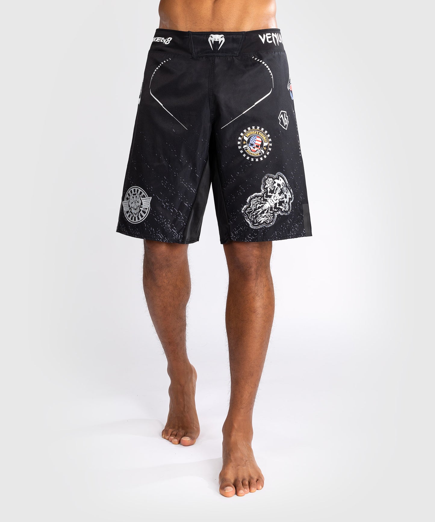 Venum x TEKKEN 8 - Paul Phoenix Vechtshorts - Zwart