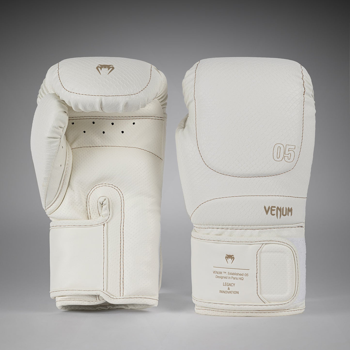 Venum Impact Evo Scales Bokshandschoenen – Ivoor
