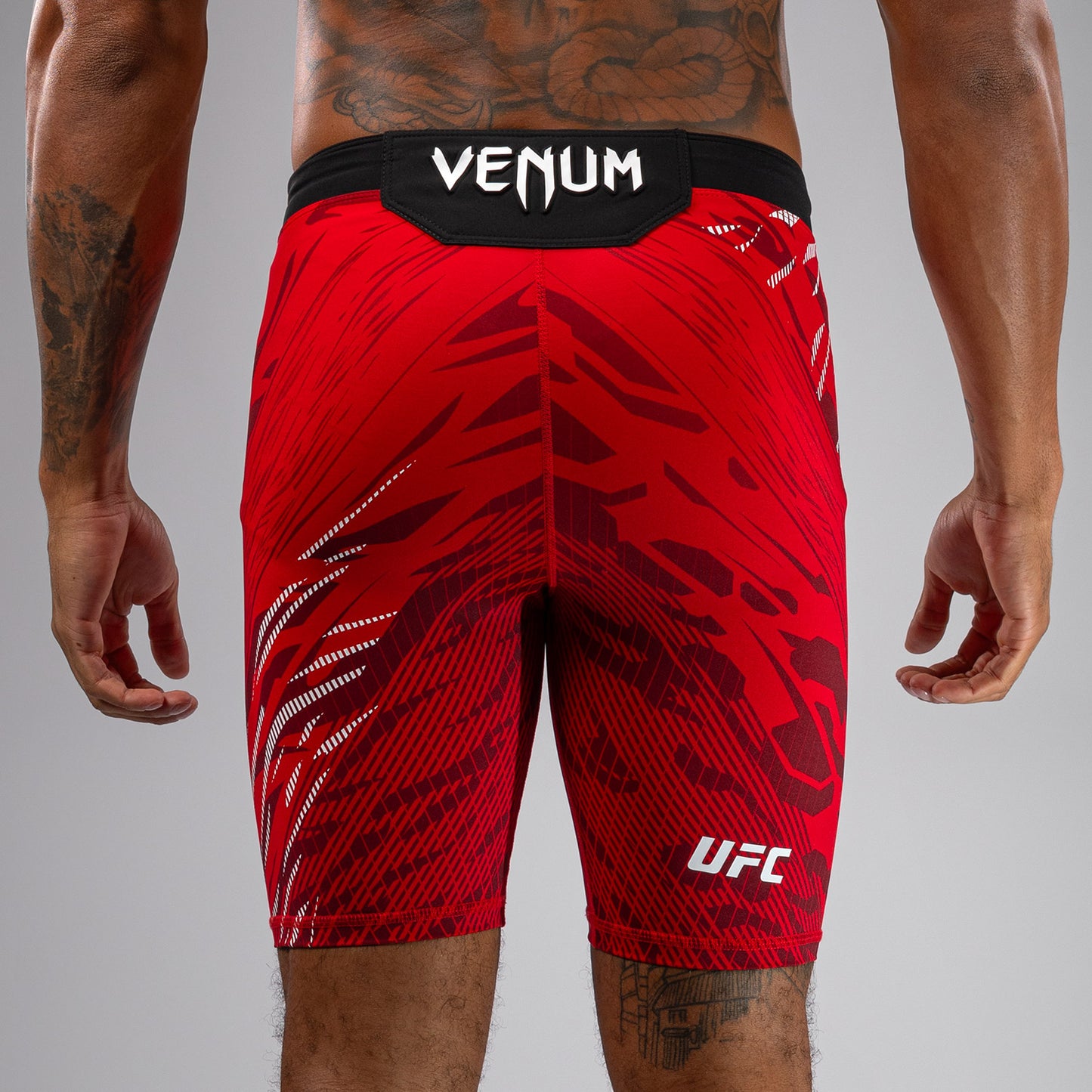 UFC Fusion by Venum Personalized Authentic Fight Night Vale Tudo Shorts voor Heren - Rood