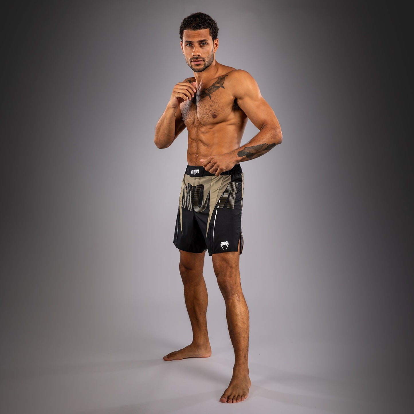 Venum Adrenaline Fightshorts – Zwart/Zand