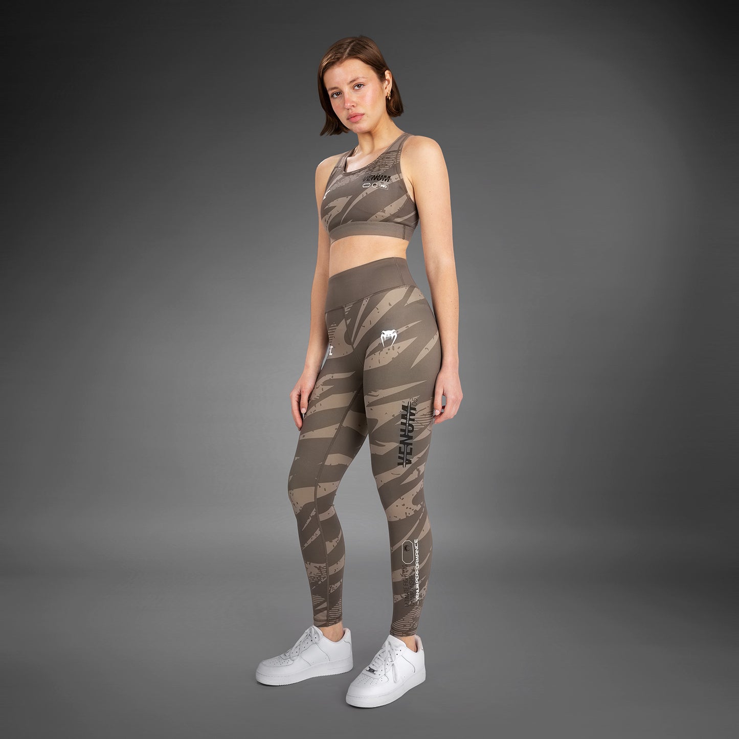 UFC Adrenaline De Venum Fight Week Prestatie Legging Voor Vrouwen - Desert Camo
