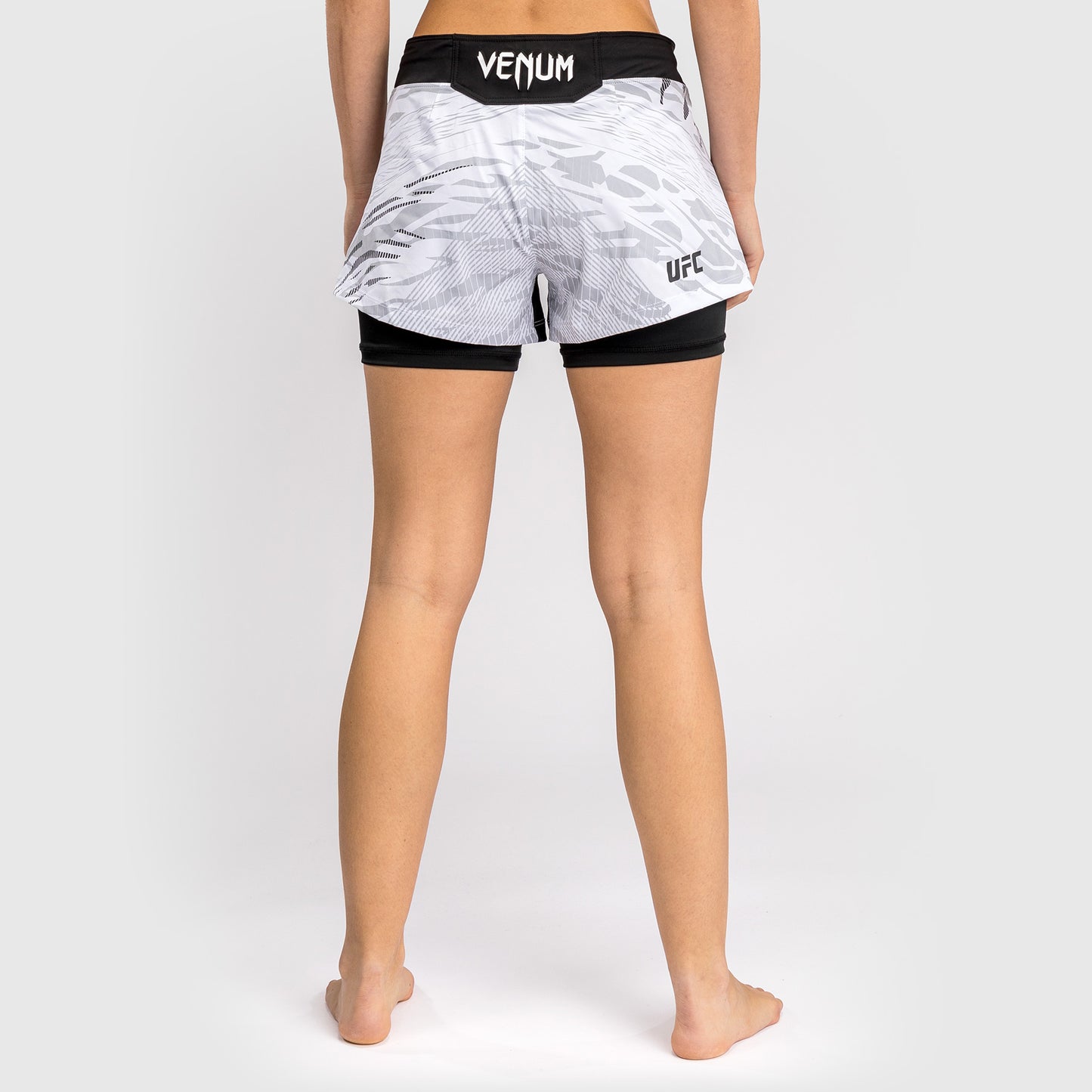 UFC Fusion by Venum Personalized Authentic Fight Night Fight Shorts voor Dames - Wit