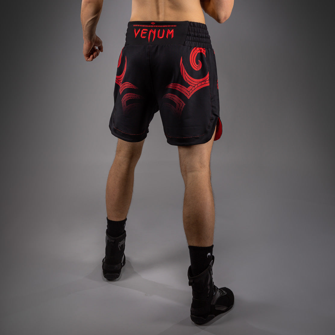 Venum x Mike Tyson Tiger Boksshorts - Diep Zwart/Intens Rood