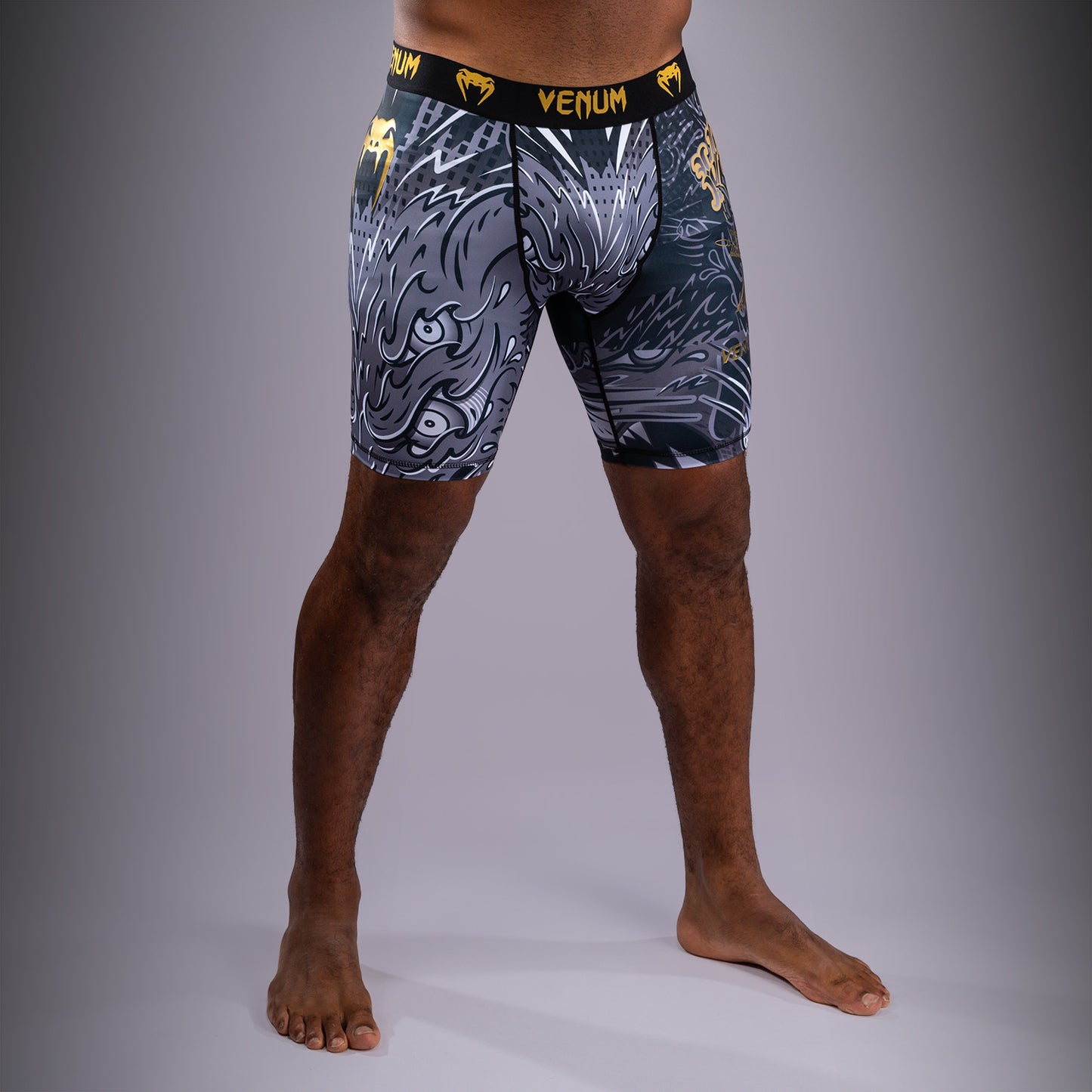Venum Wolf Atak Compressieshort – Zwart/Grijs
