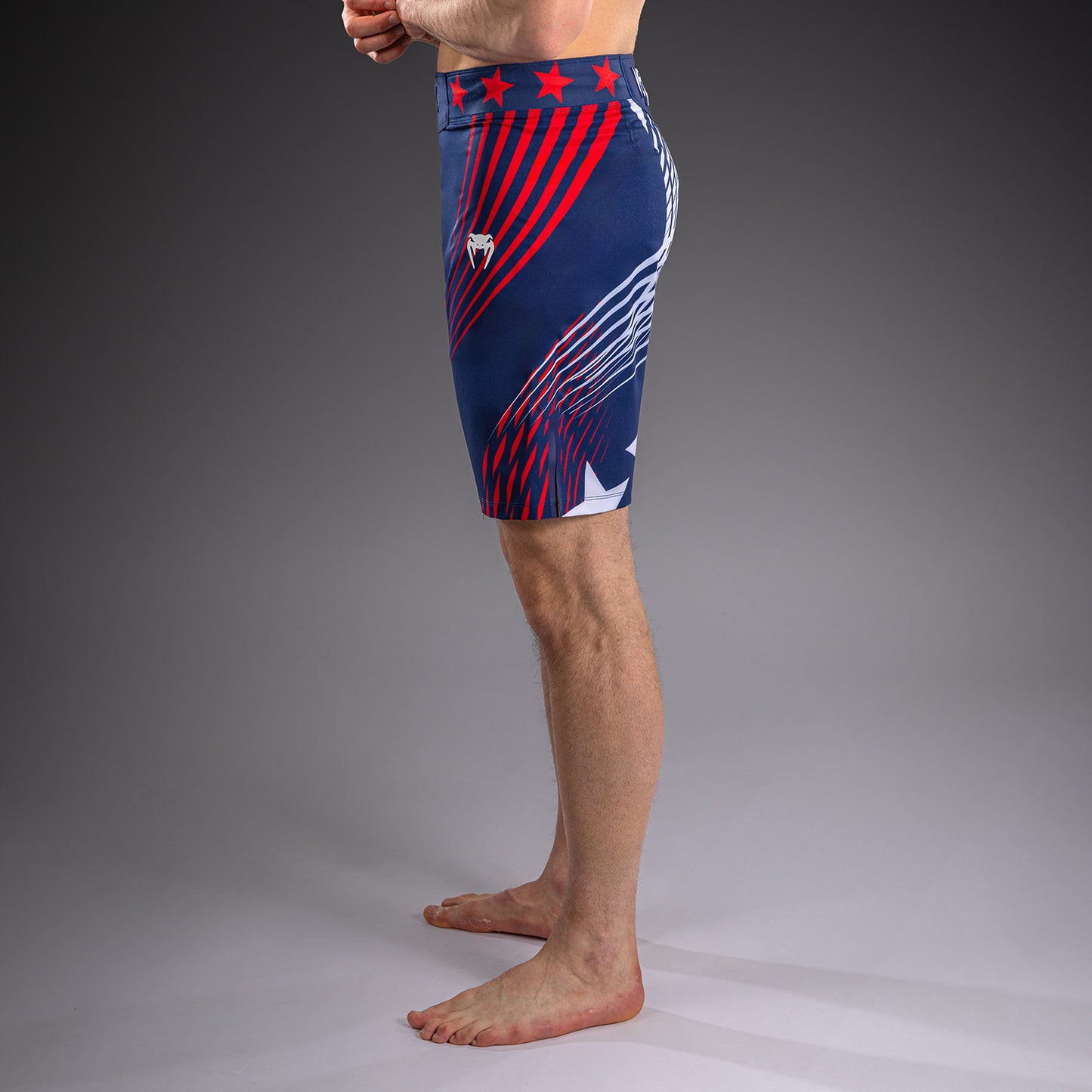 Official UFC Freedom 250 by Venum Authentic Fight Night Fight Shorts Long Fit voor heren - Blauw