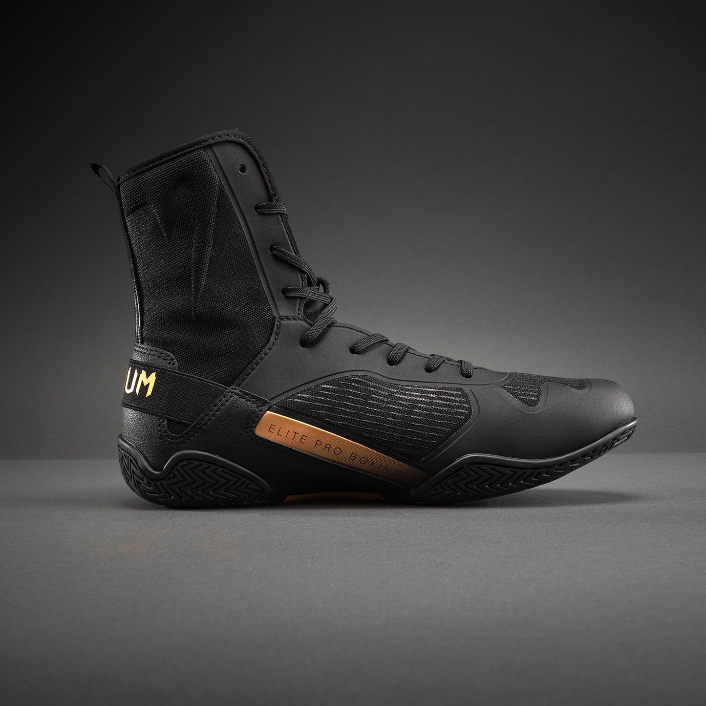 Venum Elite Neo Boksschoenen – Zwart/Goud