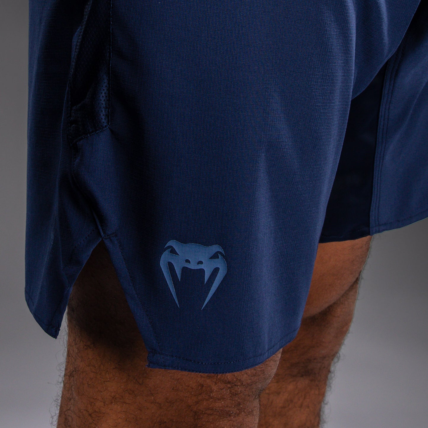 Venum Light 5.0 Fightshorts - Blauw/Hemelsblauw