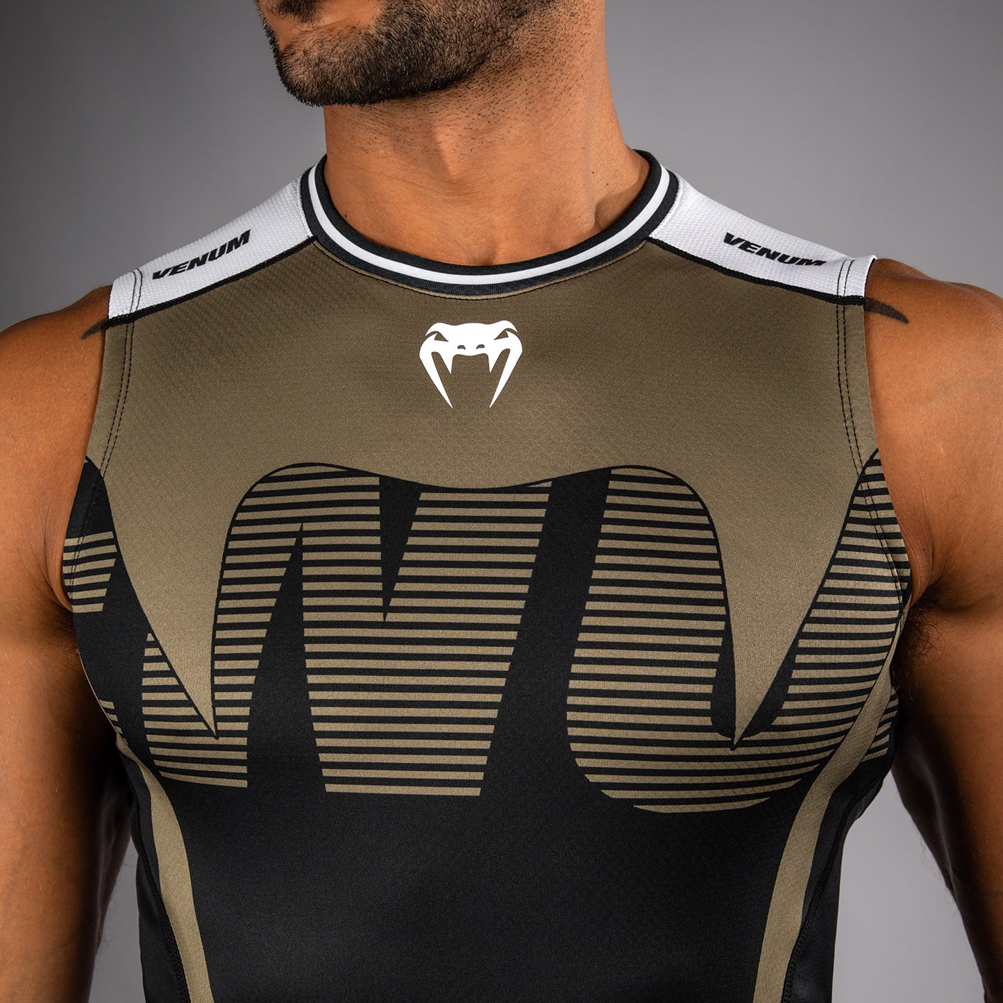 Venum Adrenaline Mouwloze Rashguards – Zwart/Zand