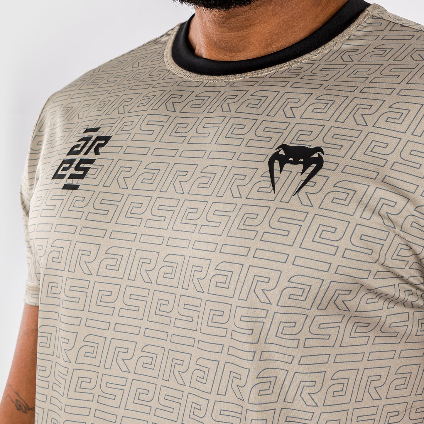 Venum x Ares 2.0 Dry Tech T-shirt - Zand