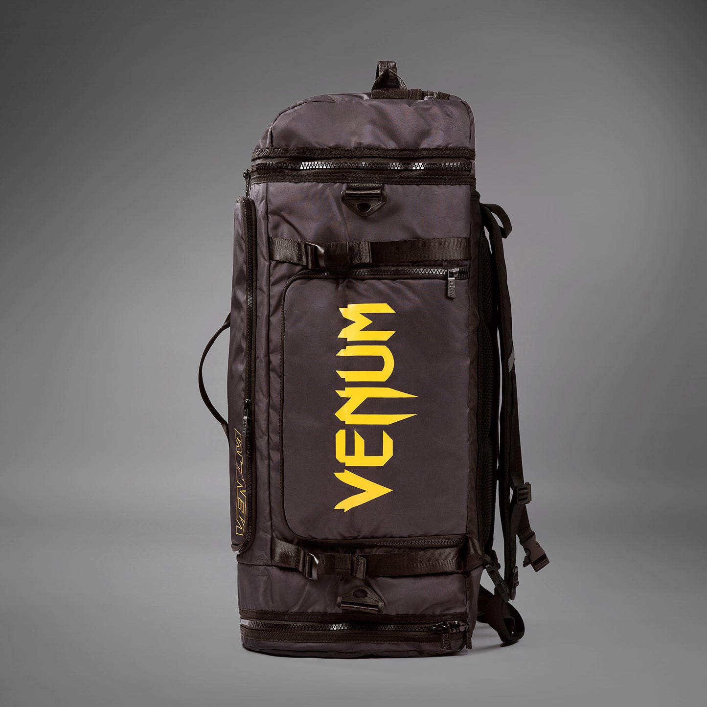 UFC Fusion by Venum Fight Week Sporttas - Aards Bruin