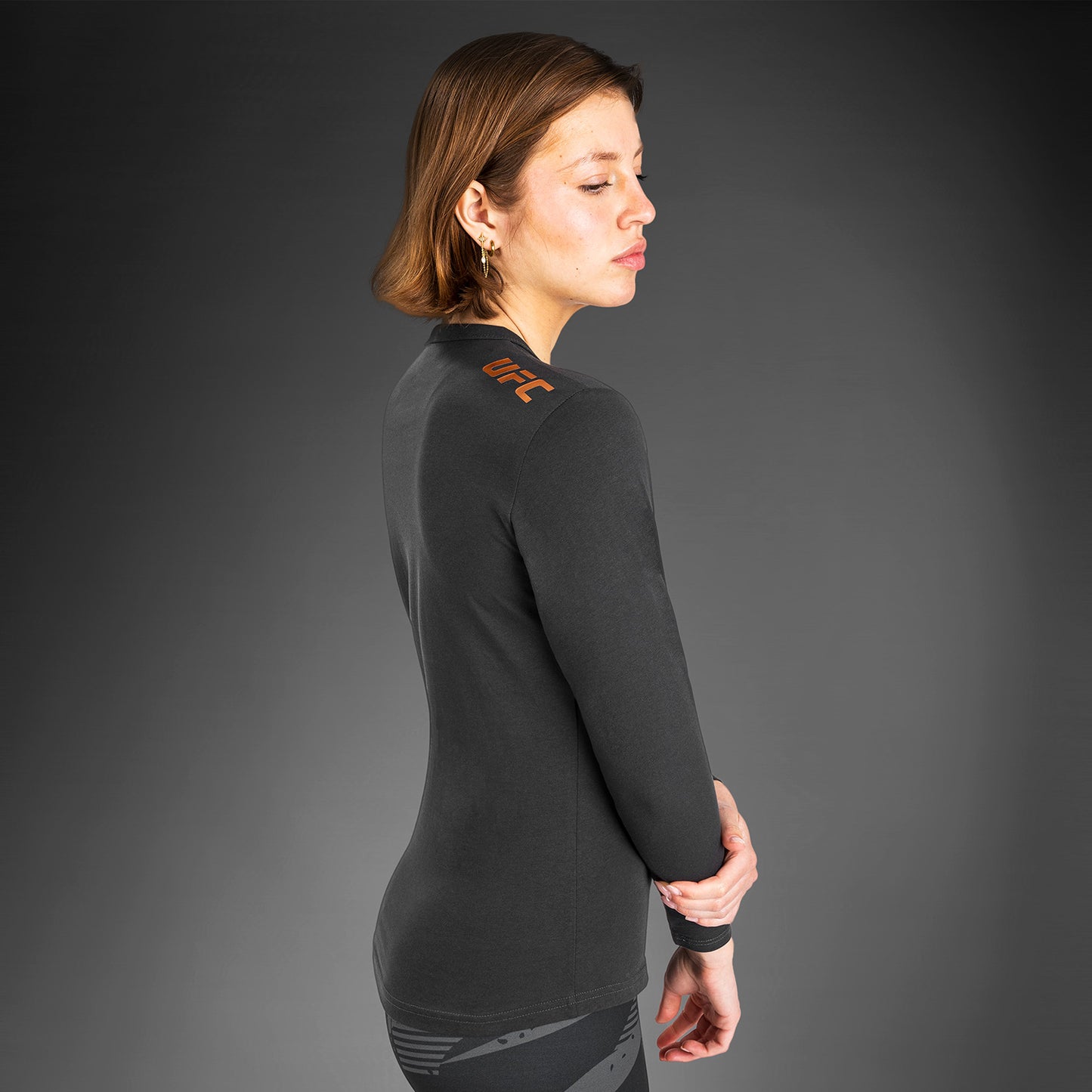 UFC Adrenaline By Venum Fight Week Katoenen Vrouwen T-Shirt Met Lange Mouwen - Charcoal Grey