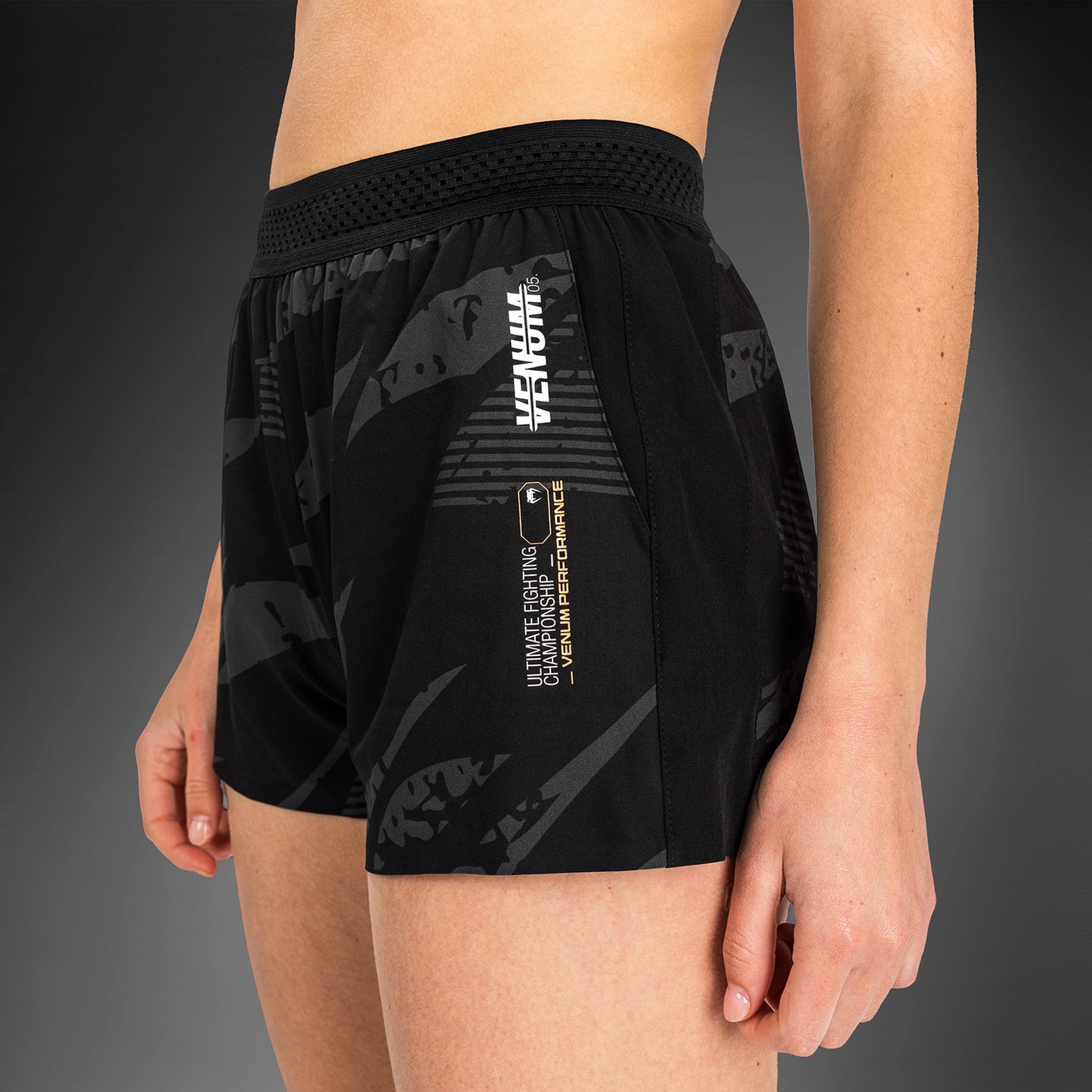 UFC Adrenaline By Venum Fight Week Prestatiekorte Broek Voor Vrouwen - Urban Camo