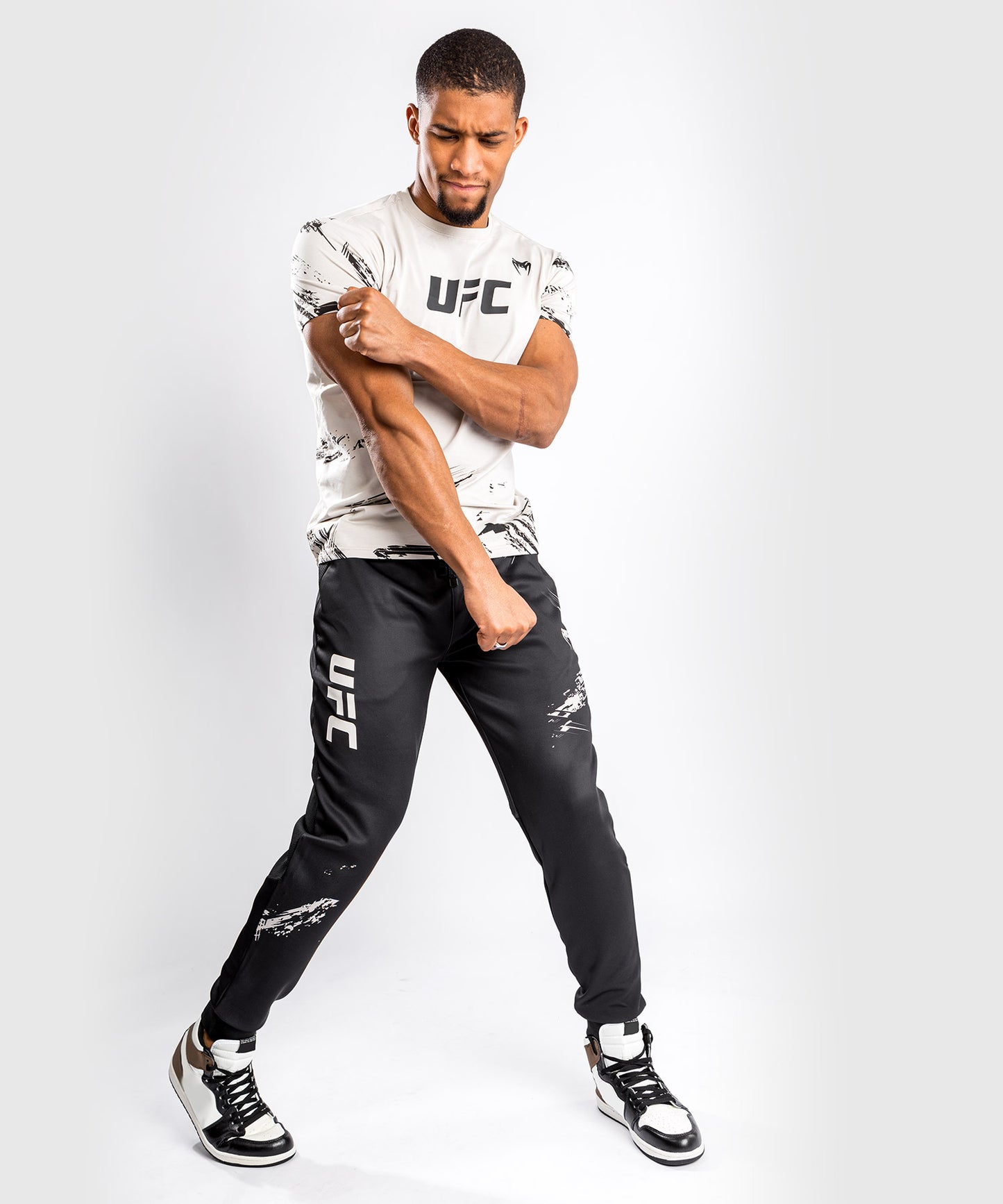 UFC Venum Authentic Fight Week 2.0 Sweatpants  - Zwart/Lichtbruin