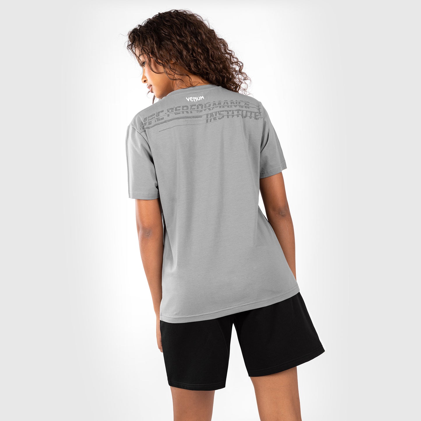 UFC Venum Performance Institute 2.0 Dames t-shirt - Grijs