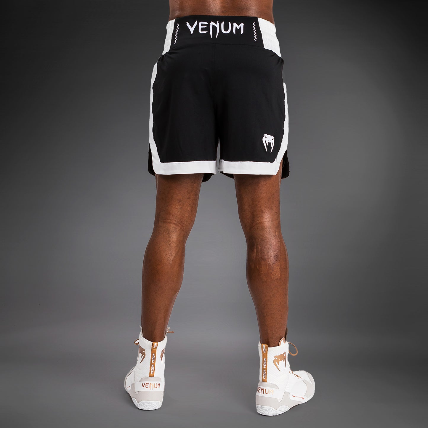 Venum Classic Boksshort - Zwart/Wit