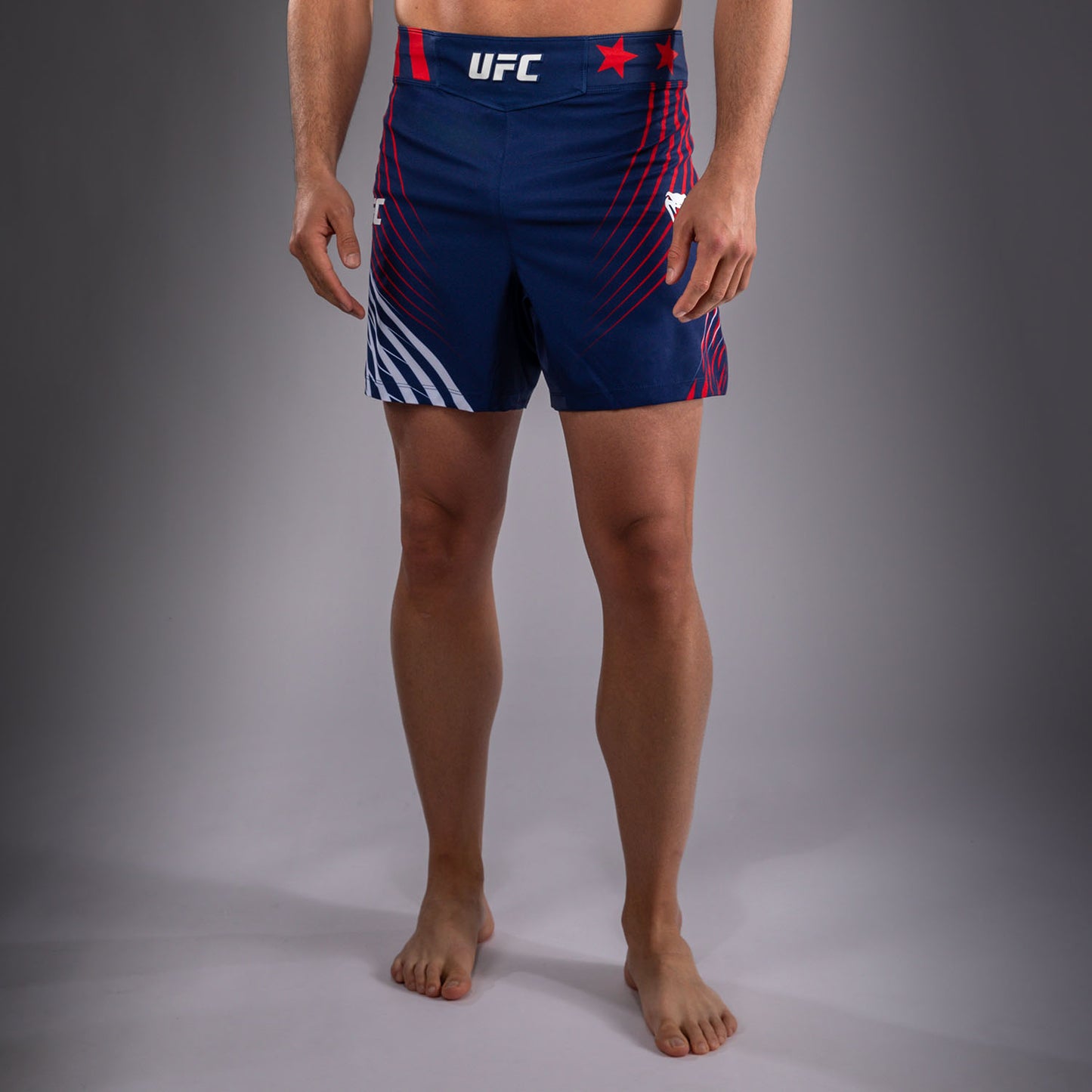 Official UFC Freedom 250 by Venum Authentic Fight Night Fight Shorts Short Fit voor heren - Blauw