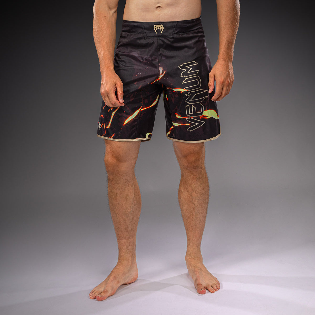 Jujutsu Kaisen x Venum Sukuna Fightshorts – Zwart/Lichtbeige