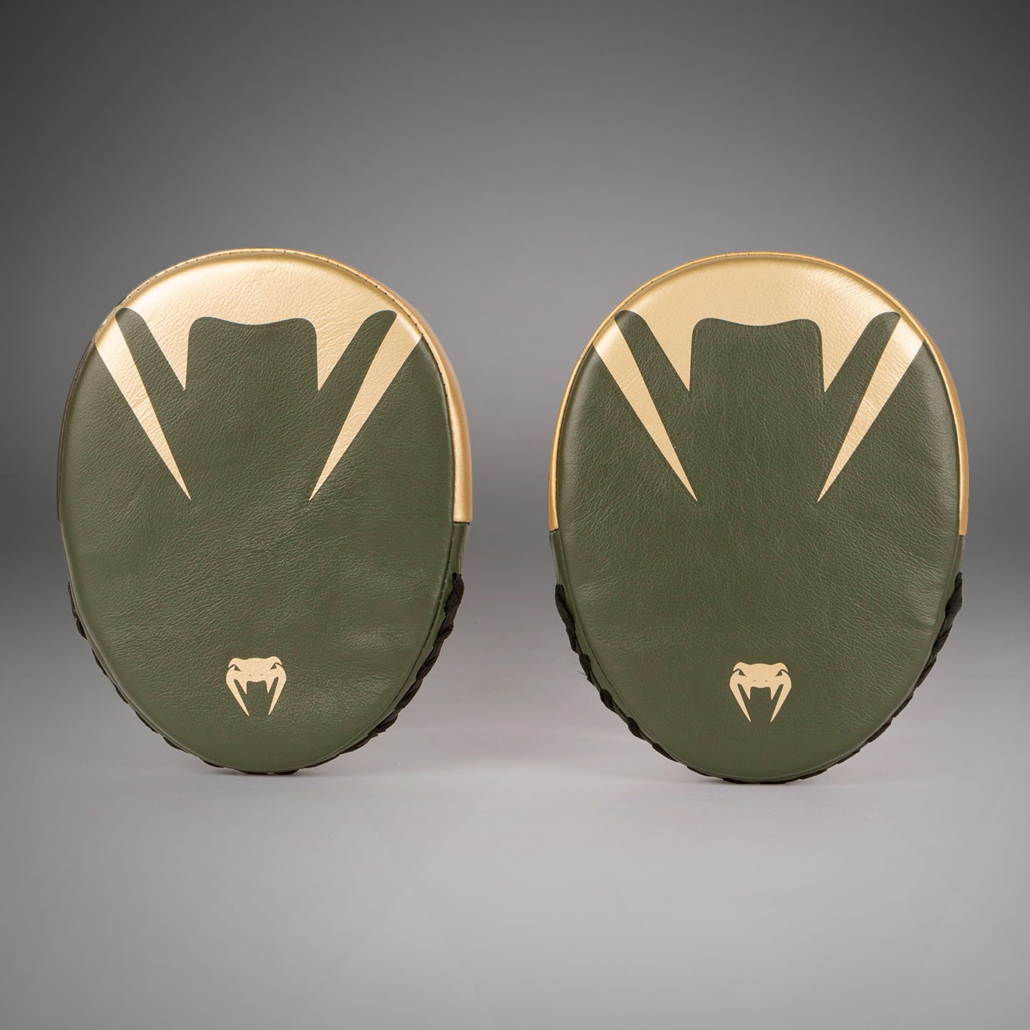 Venum Pro Boxing Flat Focus Mitt - Khaki/Gold